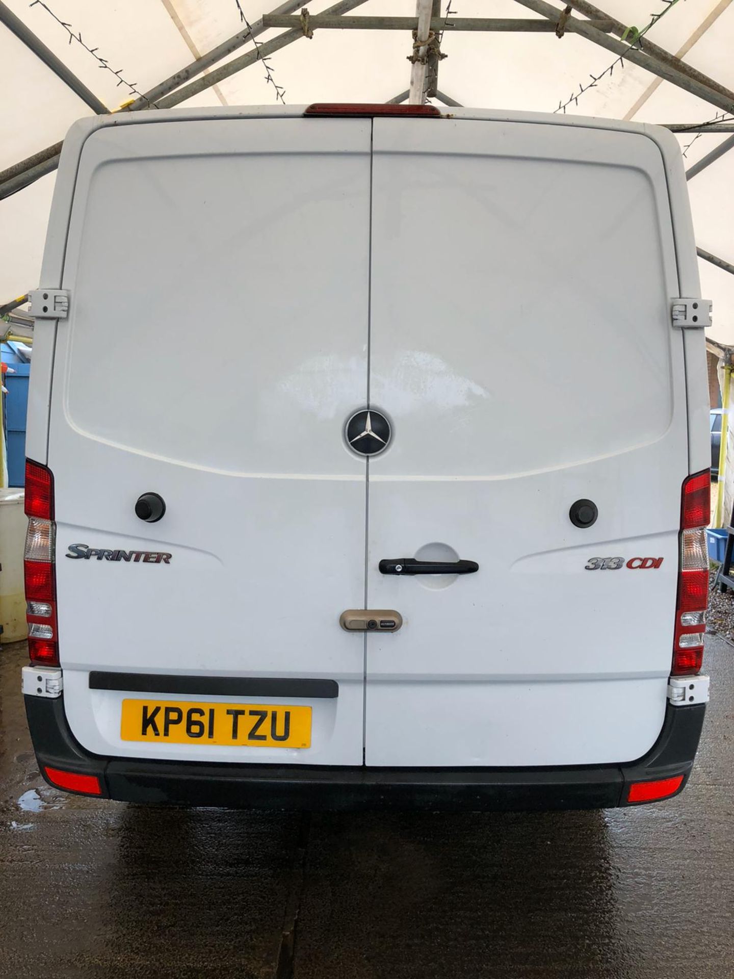 2011/61 REG MERCEDES-BENZ SPRINTER 313 CDI 2.2 DIESEL WHITE PANEL VAN, SHOWING 2 FORMER KEEPERS - Image 5 of 14