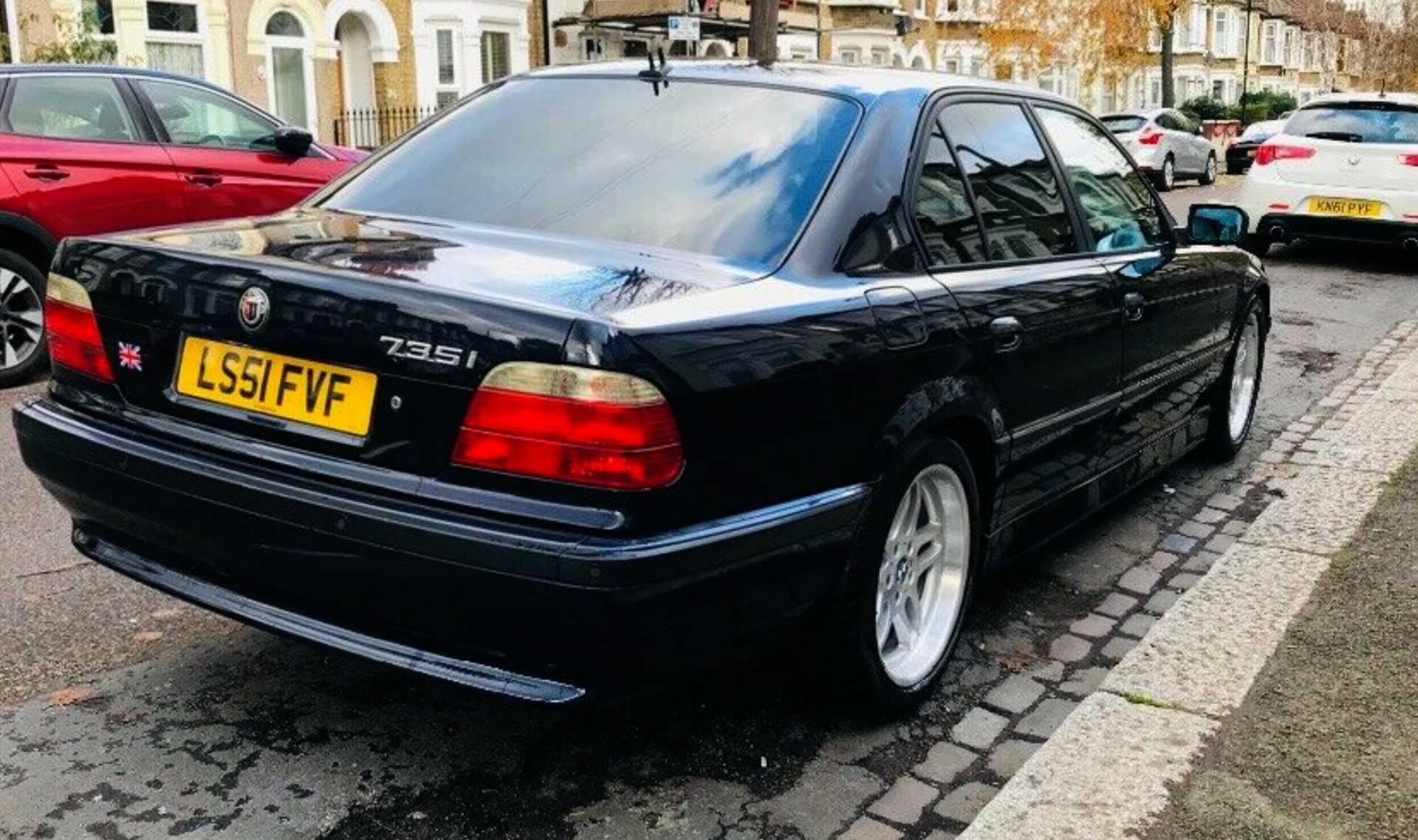 BMW 735i V8 M SPORT INDIVIDUAL - COLLECTORS CAR - Image 4 of 22