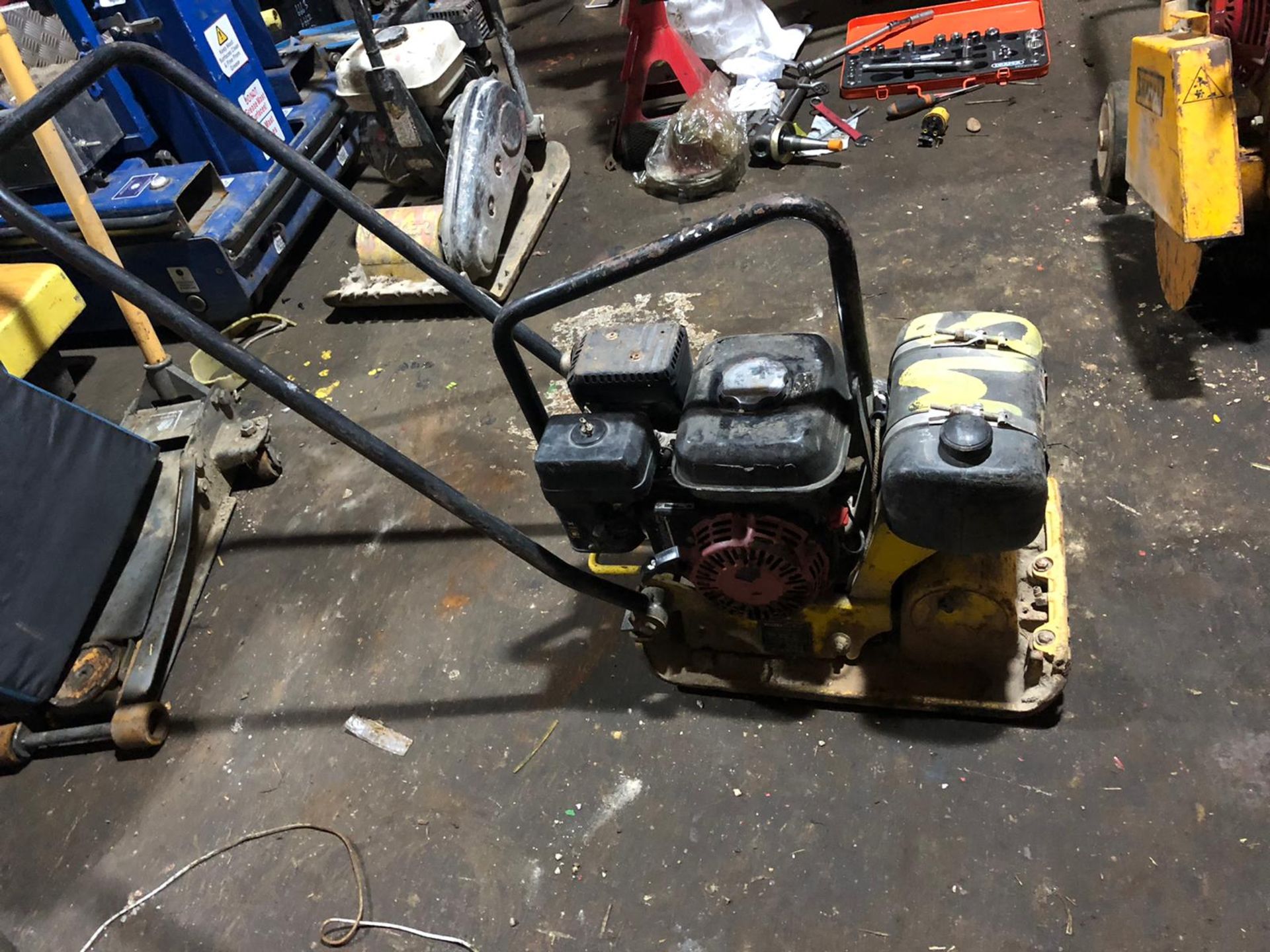 WACKER WACKER PLATE, RUNS, WORKS AND VIBRATES, HONDA PETROL ENGINE *NO VAT*