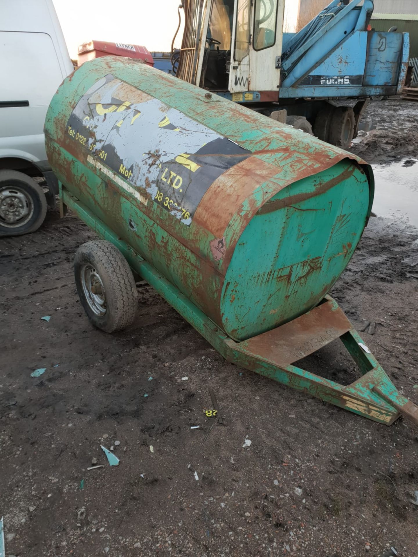 1000L BUNDED DIESEL BOWSER MANUAL PUMP, GOOD TYRES *NO VAT*