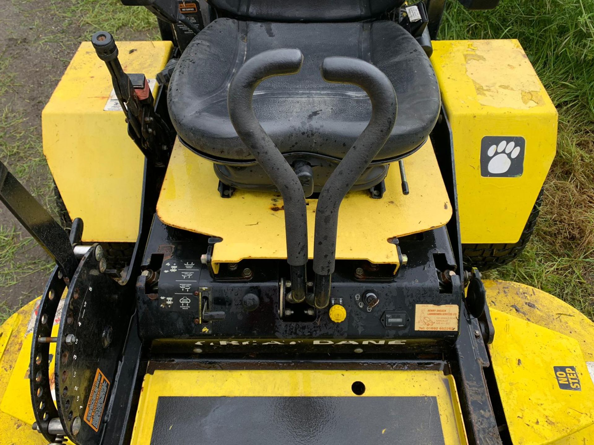 2012 GREAT DANE BRUTUS RIDE ON ZERO TURN PETROL LAWN MOWER *PLUS VAT* - Image 8 of 11