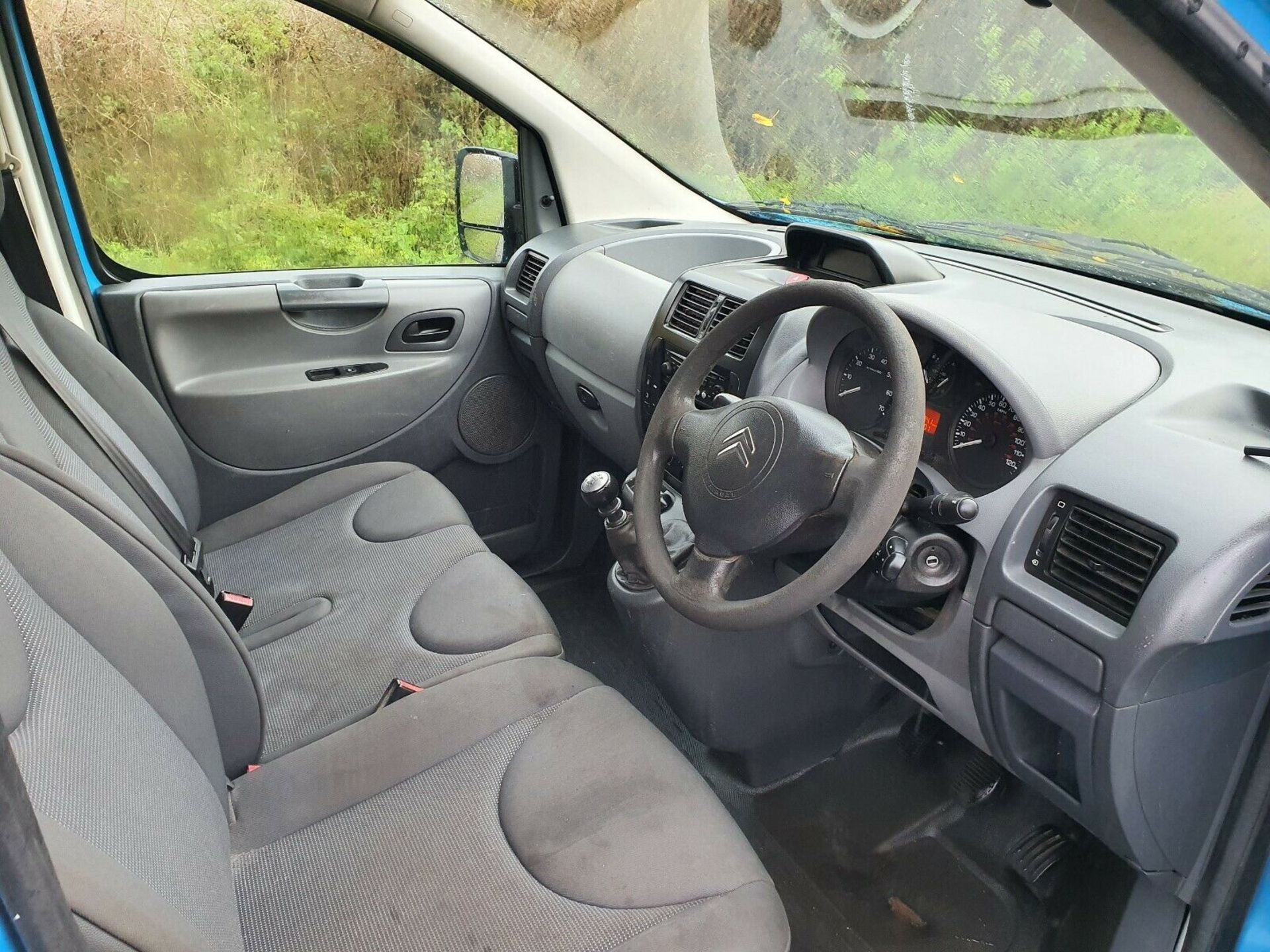 2011/11 REG CITROEN DISPATCH 1200 HDI 120 LWB 2.0 DIESEL PANEL VAN, SHOWING 1 FORMER KEEPER *NO VAT* - Image 8 of 8