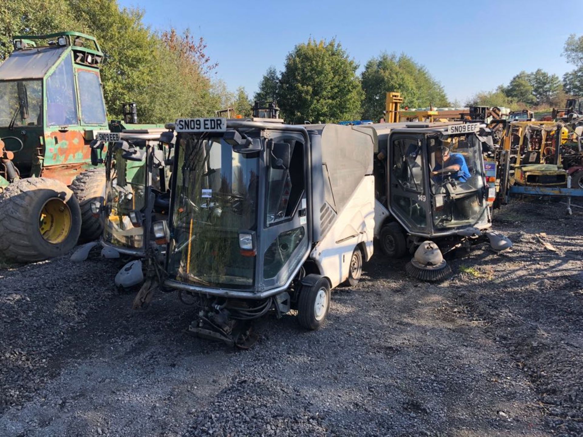 JOB LOT OF 3 X 2009 GREEN MACHINE ROAD SWEEPERS *PLUS VAT*