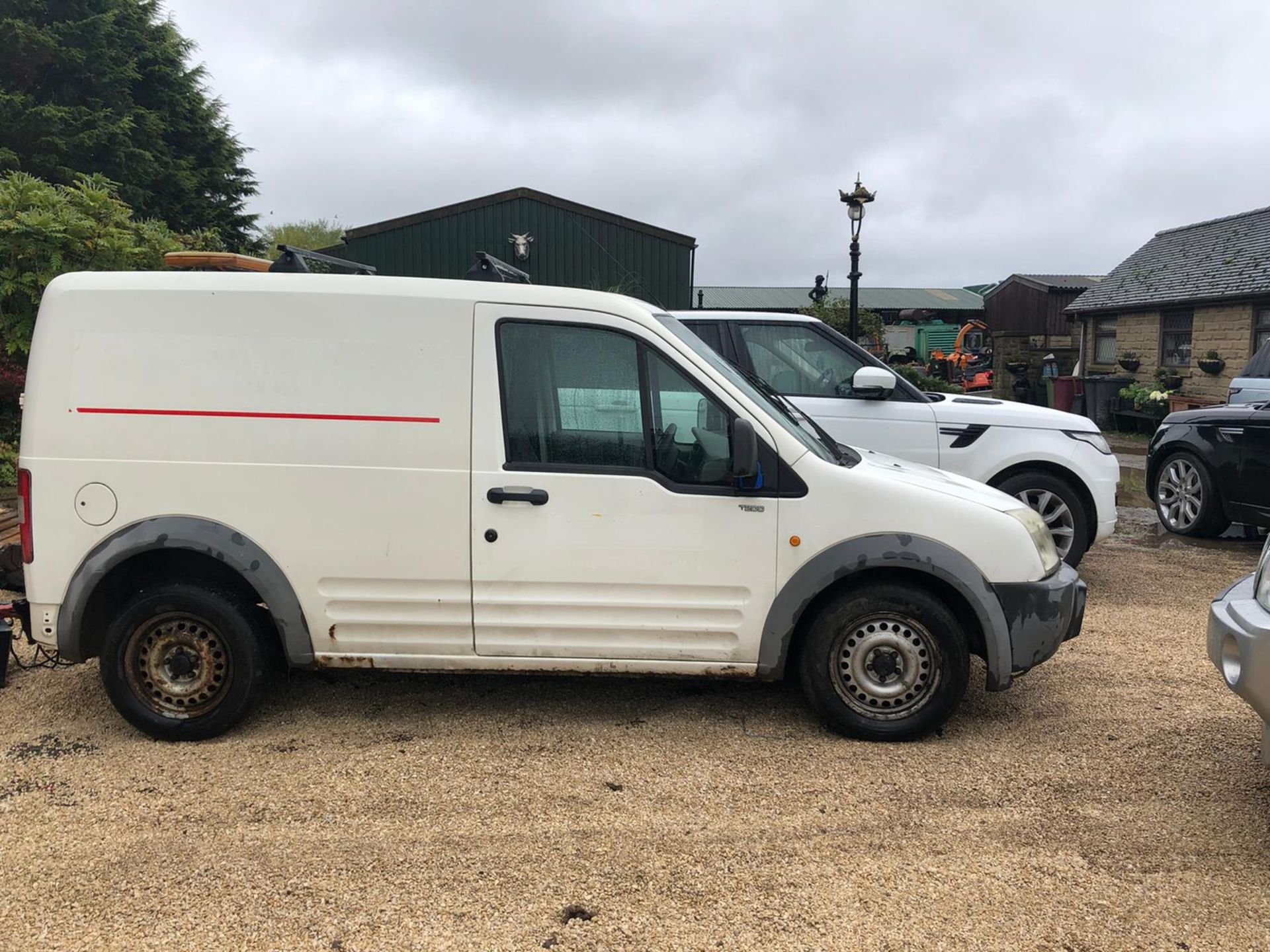 2005/05 REG FORD TRANSIT CONNECT 200 D SWB 1.8 DIESEL PANEL VAN, SHOWING 2 FORMER KEEPERS *NO VAT*