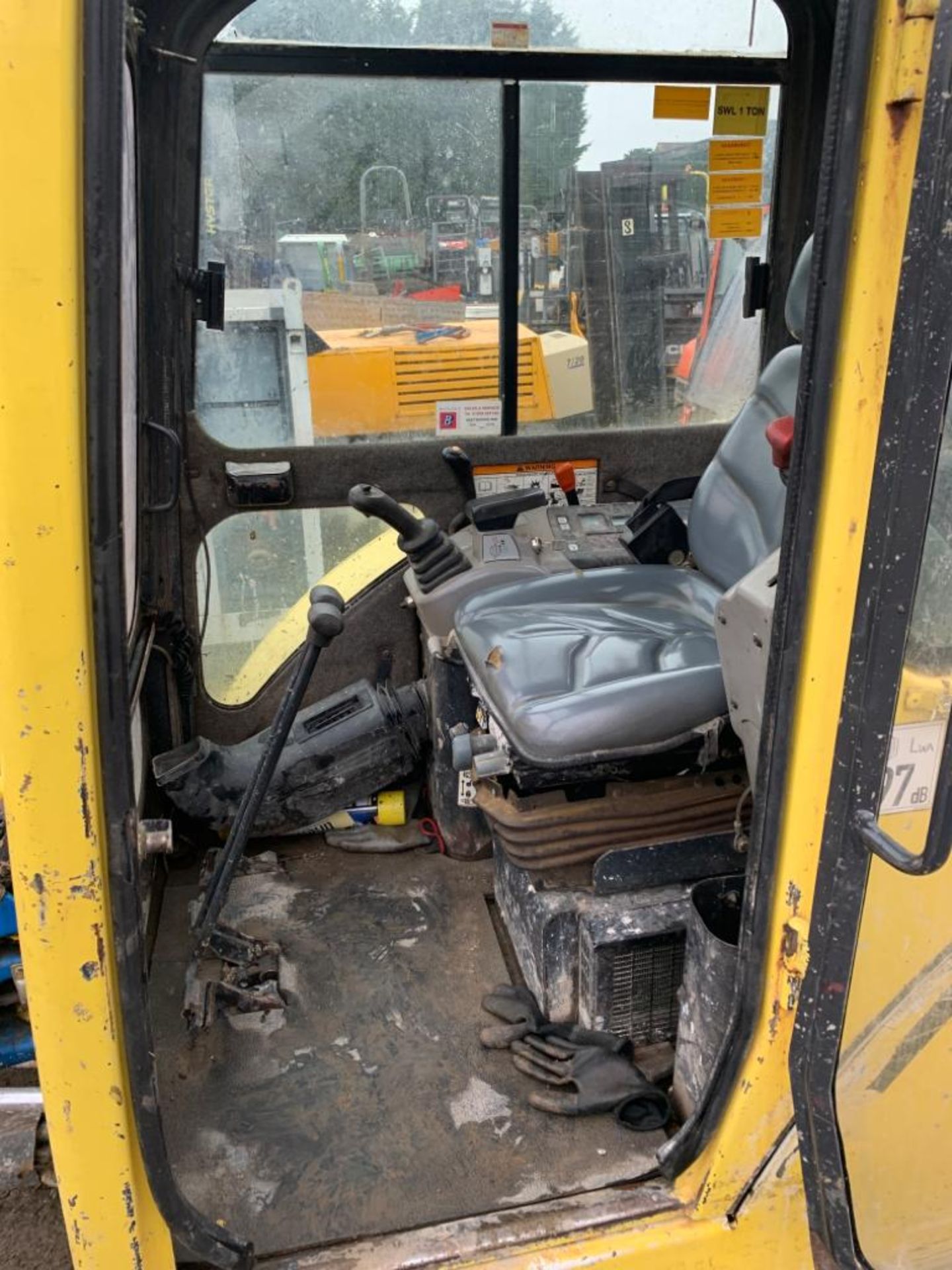 BOBCAT 328 YELLOW / BLUE TRACKED CRAWLER EXCAVATOR, C/W 3 X BUCKETS, RUNS, WORKS AND DIGS *PLUS VAT* - Image 5 of 6