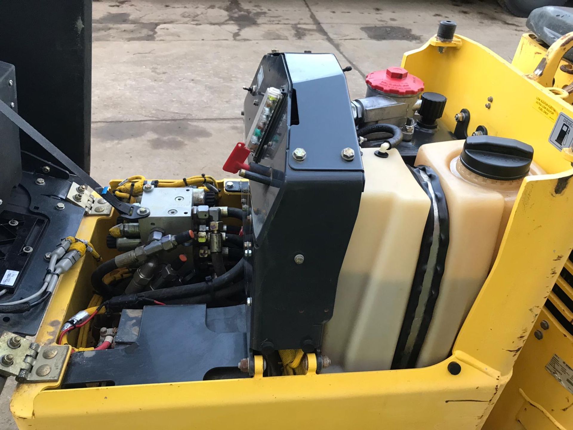 BOMAG TRENCH ROLLER, MODEL BMP8 500, C/W REMOTE CONTROL, KUBOTA DIESEL ENGINE, YEAR 2014 *PLUS VAT* - Image 10 of 13