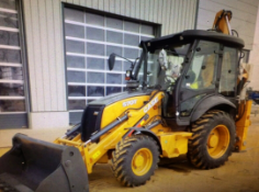 2019 CASE 570T BACKHOE LOADER DIGGER 4WD PIPED 4 IN ONE BRAND NEW !