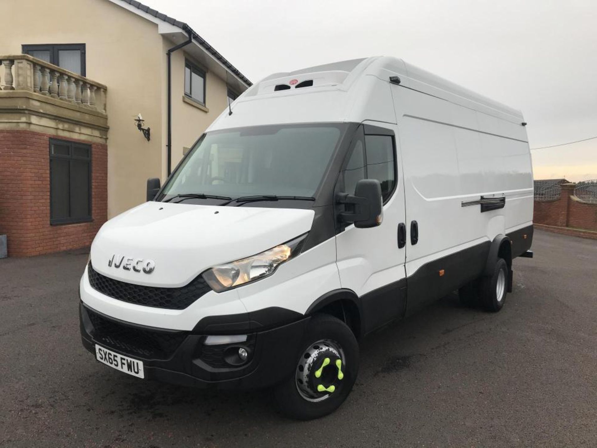 2016/65 REG IVECO DAILY 70C17 7 TON GROSS LWB REFRIGERATED 3.0 DIESEL PANEL VAN, 0 FORMER KEEPERS - Image 2 of 16