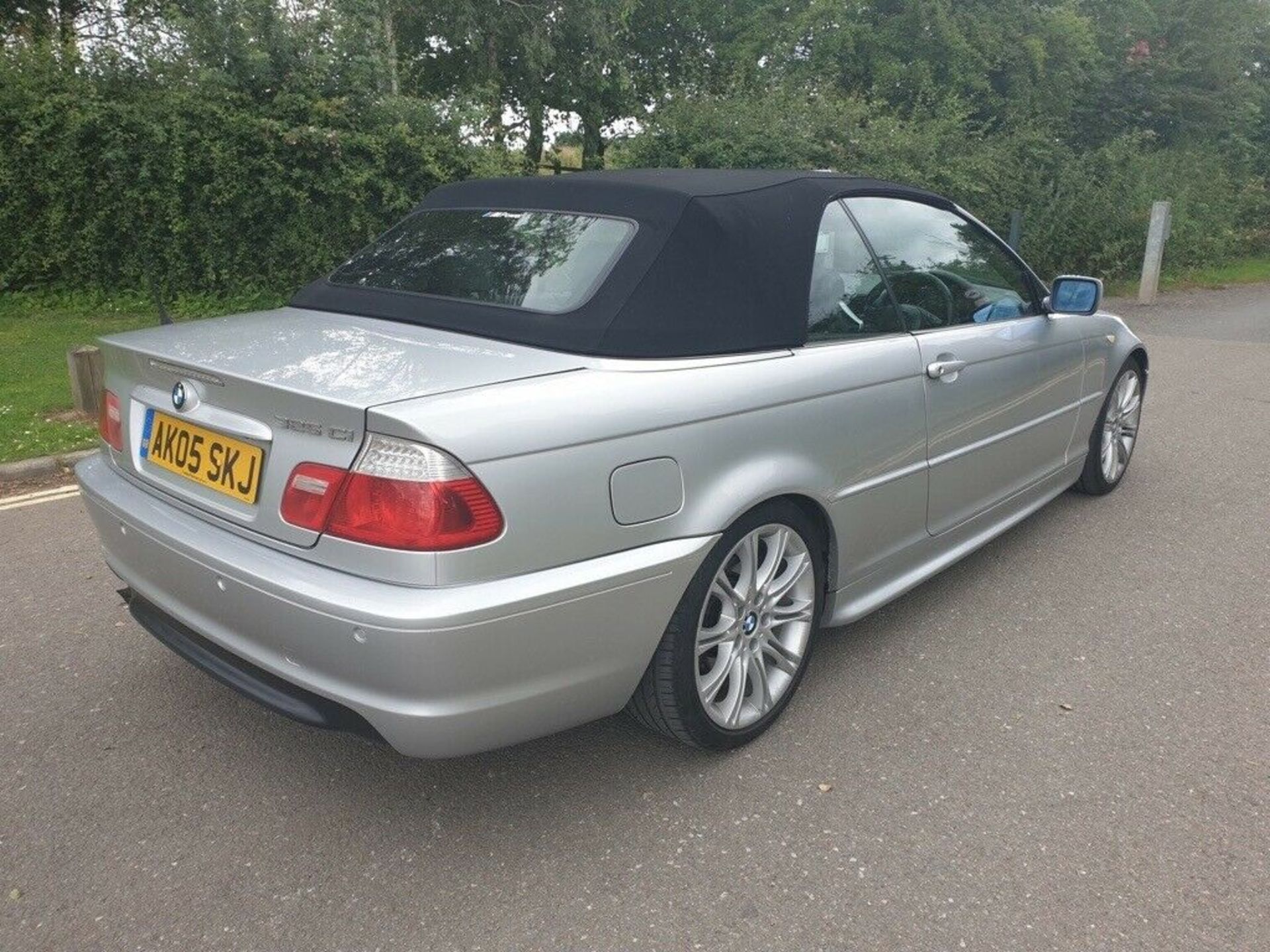 2005/05 REG BMW 325 CI SPORT 2.5 PETROL SILVER CONVERTIBLE *NO VAT* - Image 4 of 7