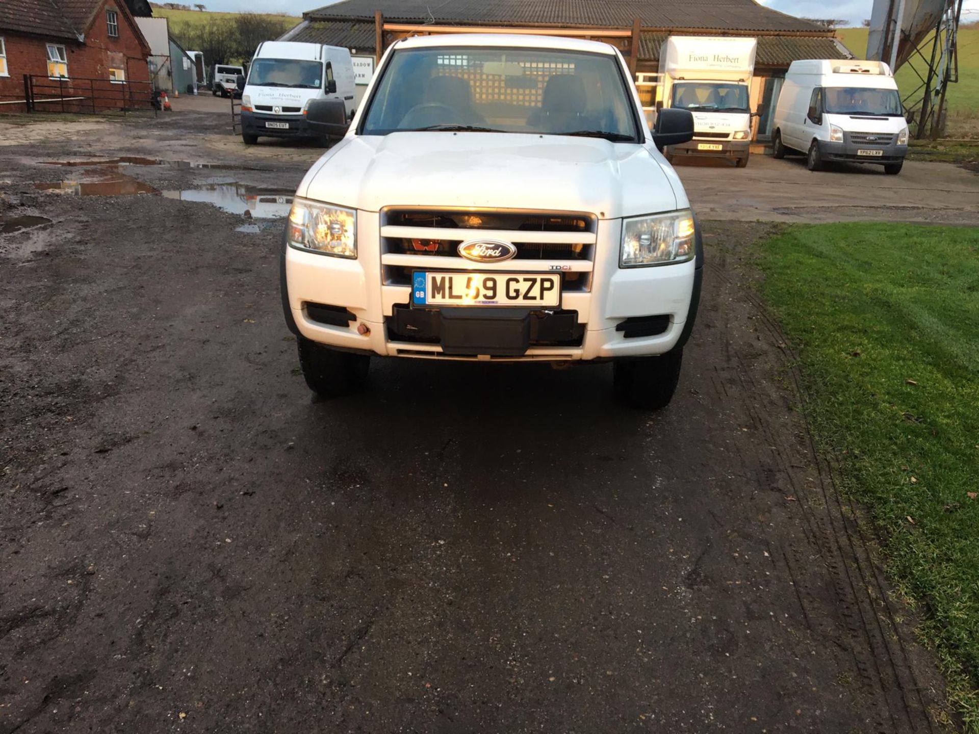 2009/59 REG FORD RANGER TDCI 2.5 DIESEL WHITE 4X4 TIPPER, SHOWING 0 FORMER KEEPERS *PLUS VAT* - Image 2 of 12