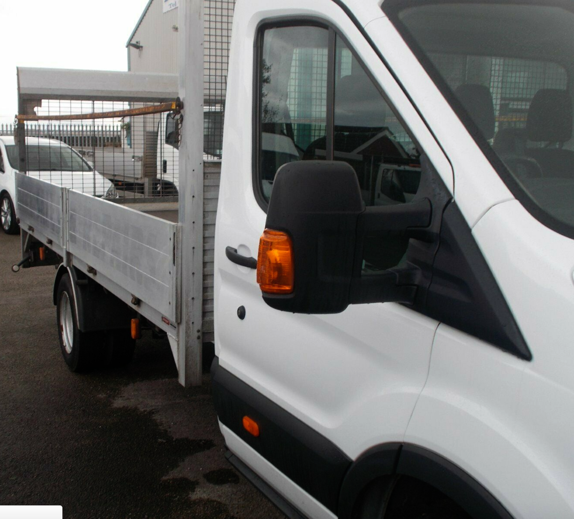 2015/65 FORD TRANSIT TREND 155BHP XLWB 14FT PICK UP + TAIL LIFT TOWBAR - Image 3 of 8