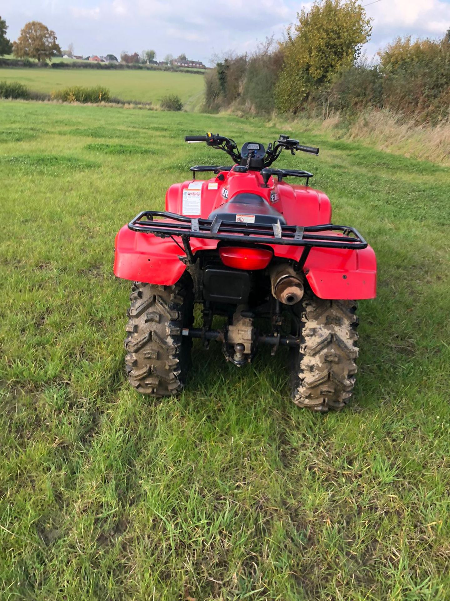 SUZUKI EIGER 400CC QUADRUNNER 4X4 FARM QUAD, RUNS AND WORKS, SHOWS ONLY 99 HOURS! *PLUS VAT* - Image 2 of 10