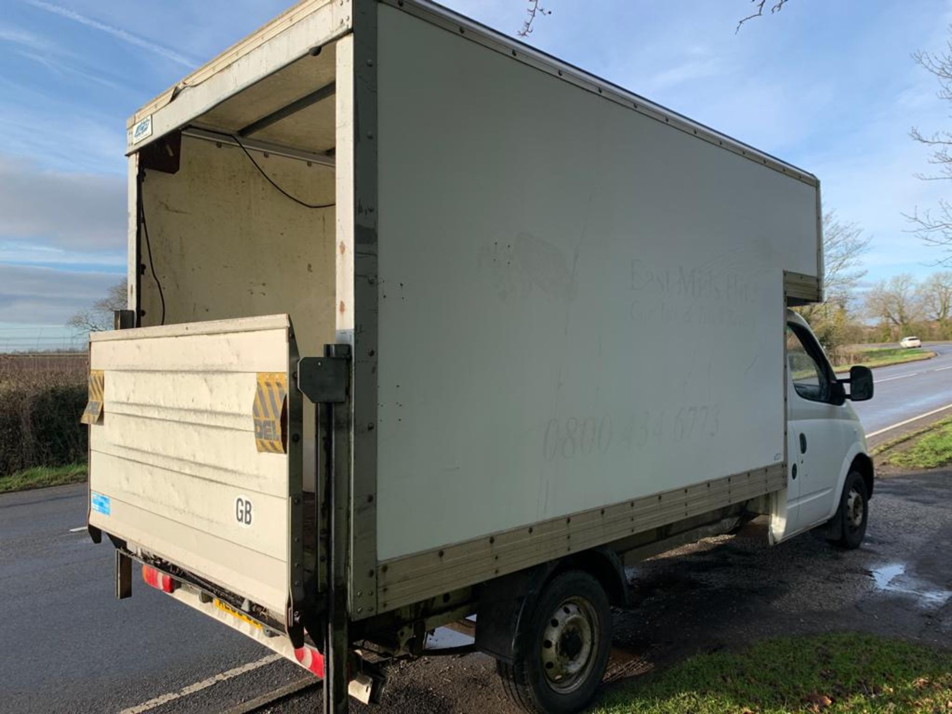 2008/08 REG LDV MAXUS 3.5T 120 LWB 2.5 DIESEL WHITE LUTON VAN 3500 KG, SHOWING 3 FORMER KEEPERS - Image 4 of 9