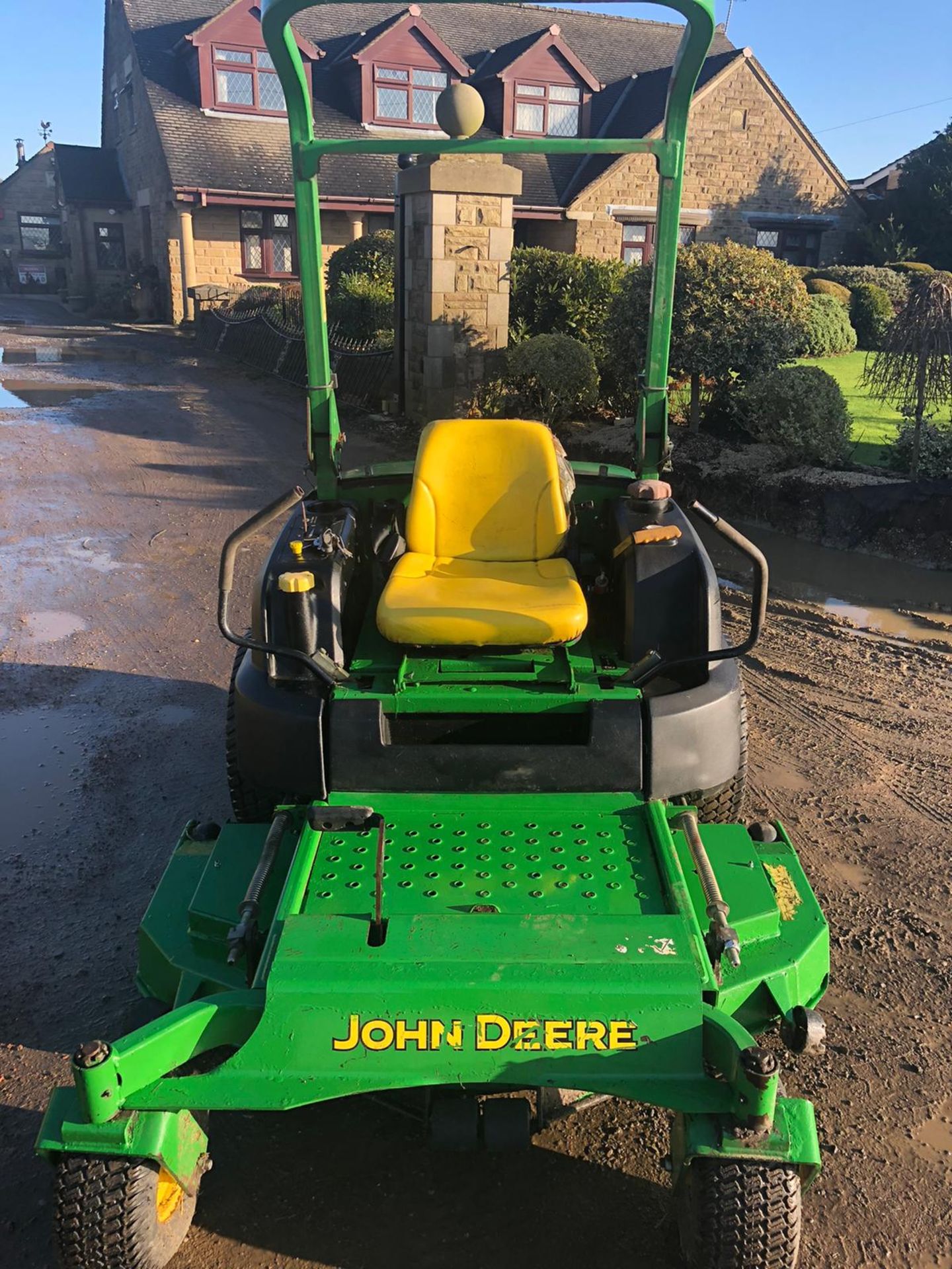 JOHN DEERE ZTRAK 997 ZERO TURN RIDE ON DIESEL LAWN MOWER, LOW HOURS, 5FT CUTTING DECK *NO VAT* - Image 6 of 6