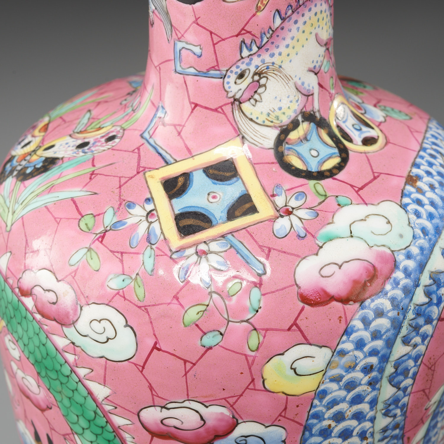 Chinese famille rose dragon vase lamp - Image 5 of 8