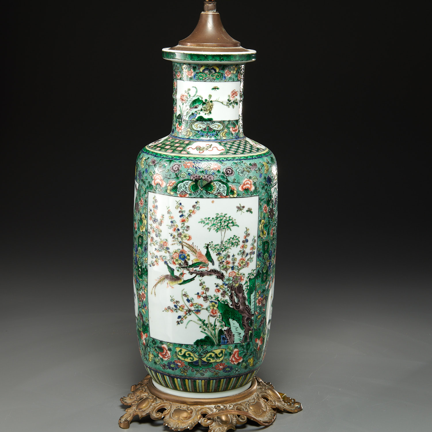 Chinese famille verte Rouleau vase lamp - Image 6 of 8