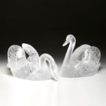 Lalique "Cygne Tete Droite", "Cygne Tete Penchee"