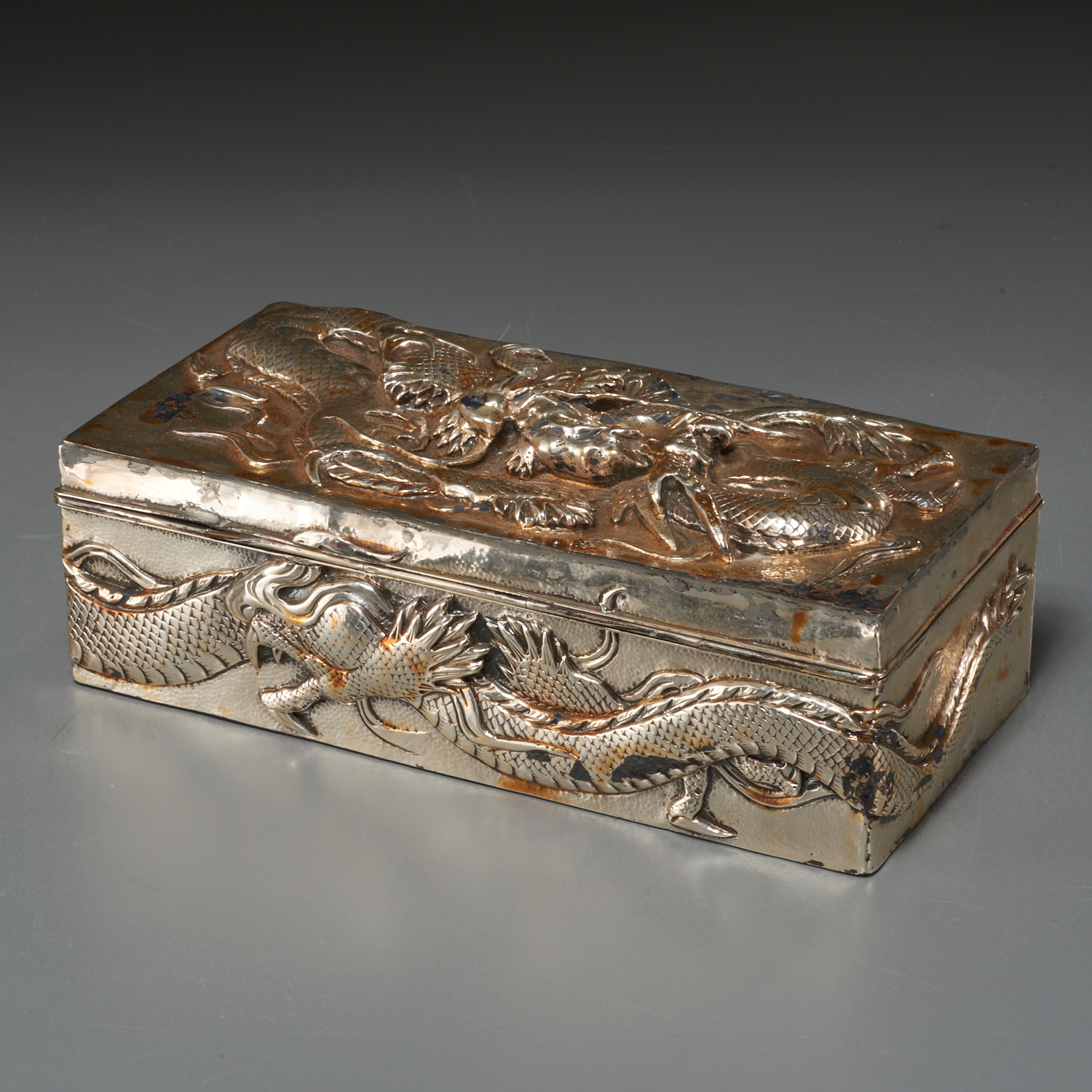 Kuhn & Komor Asian Export silver dragon box - Image 4 of 8