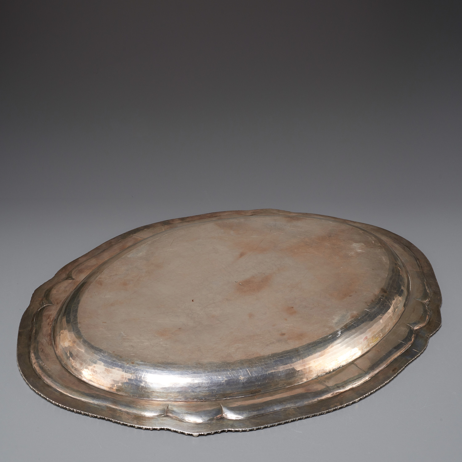 George II silver meat platter - Image 5 of 8