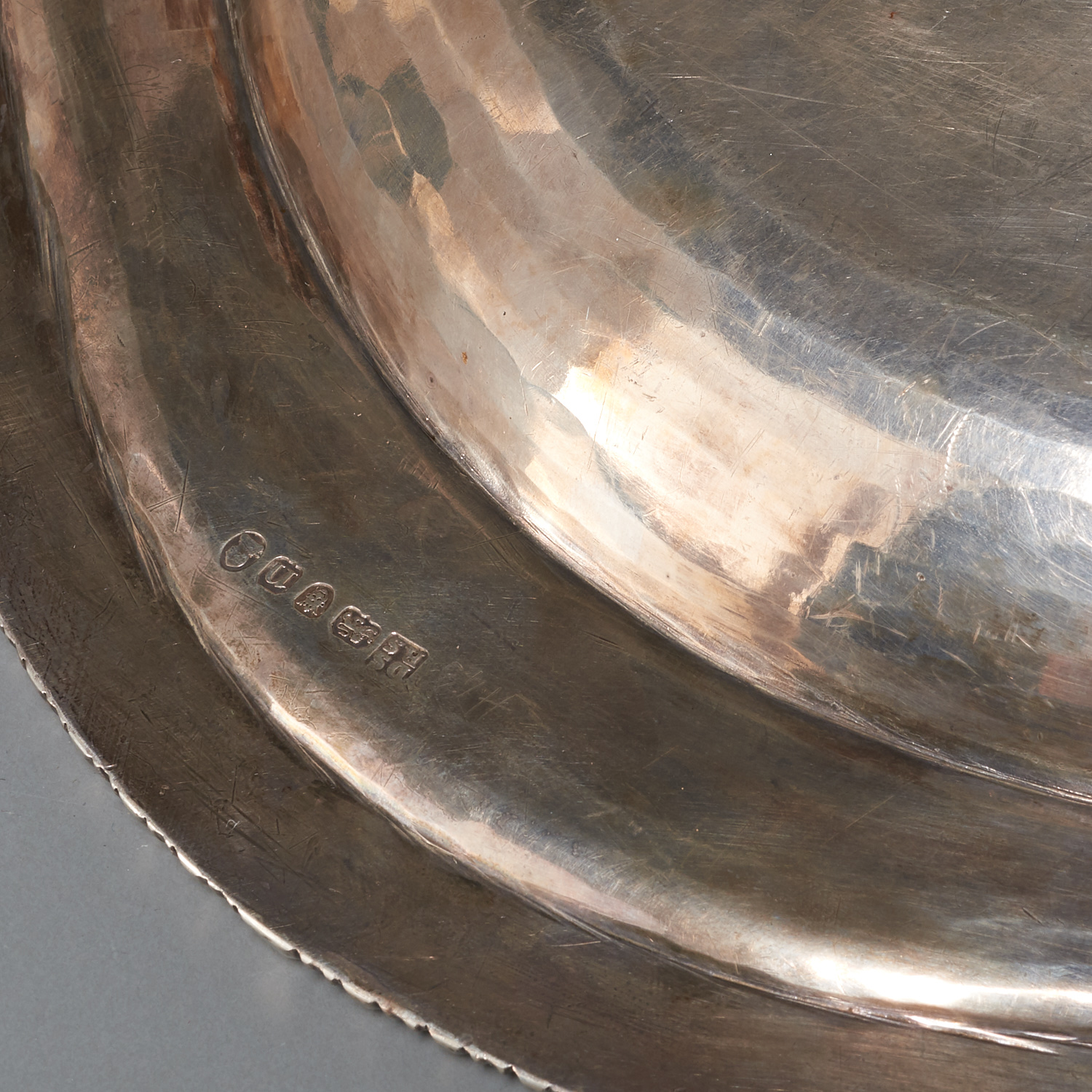 George II silver meat platter - Image 6 of 8