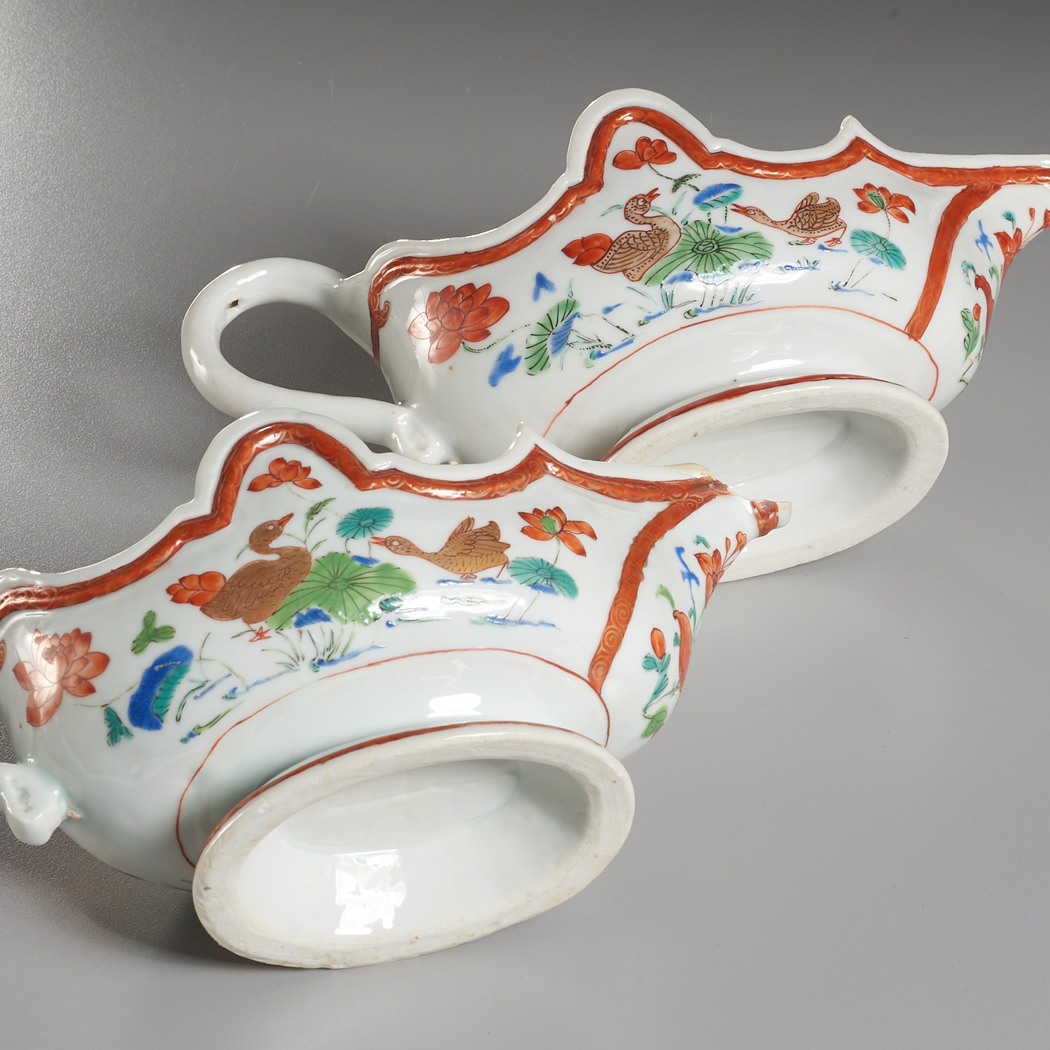 Pair Chinese Export porcelain sauceboats - Image 6 of 7