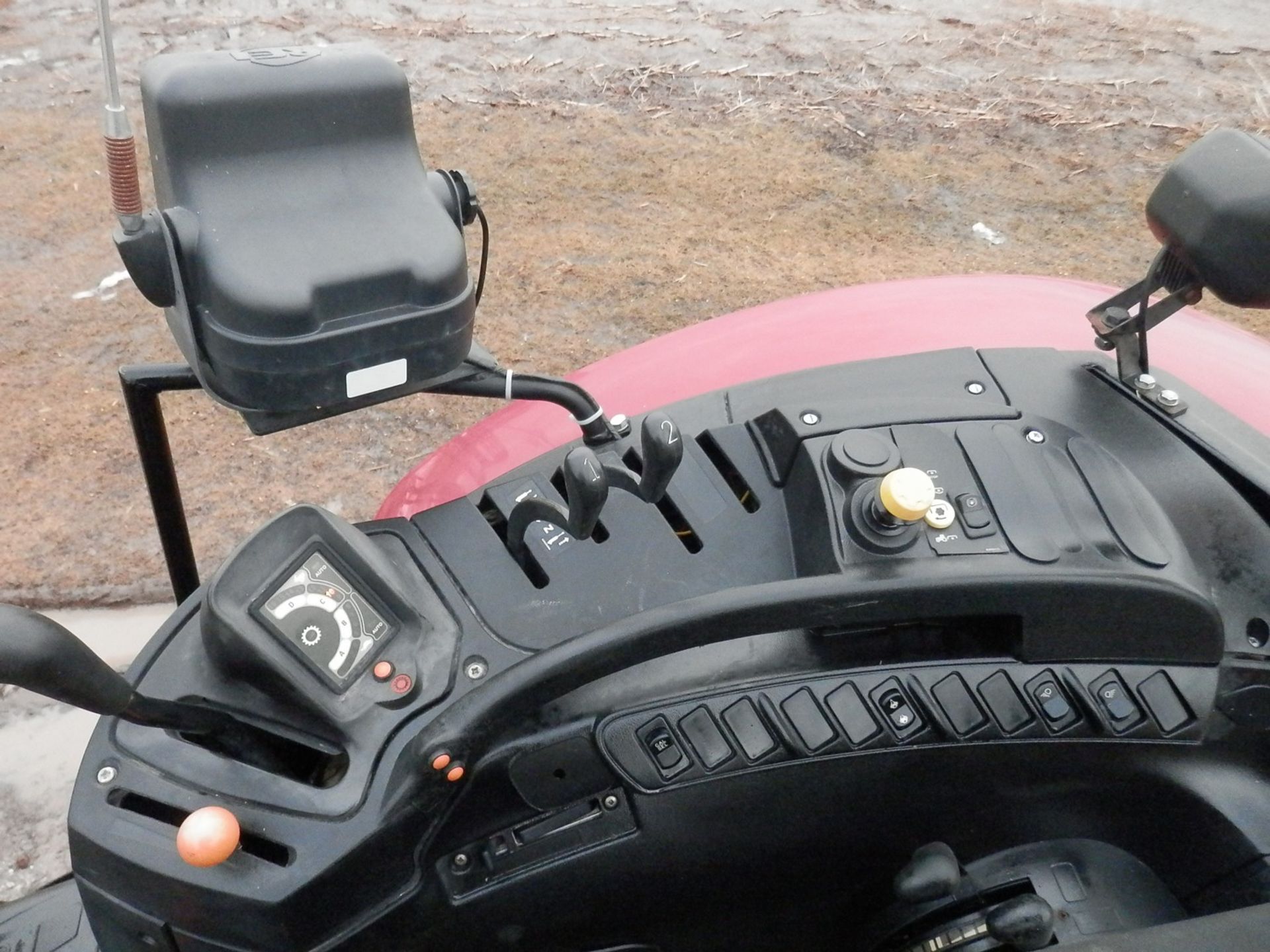 CASE IH 115 MAXXUM TRACTOR - Image 13 of 15