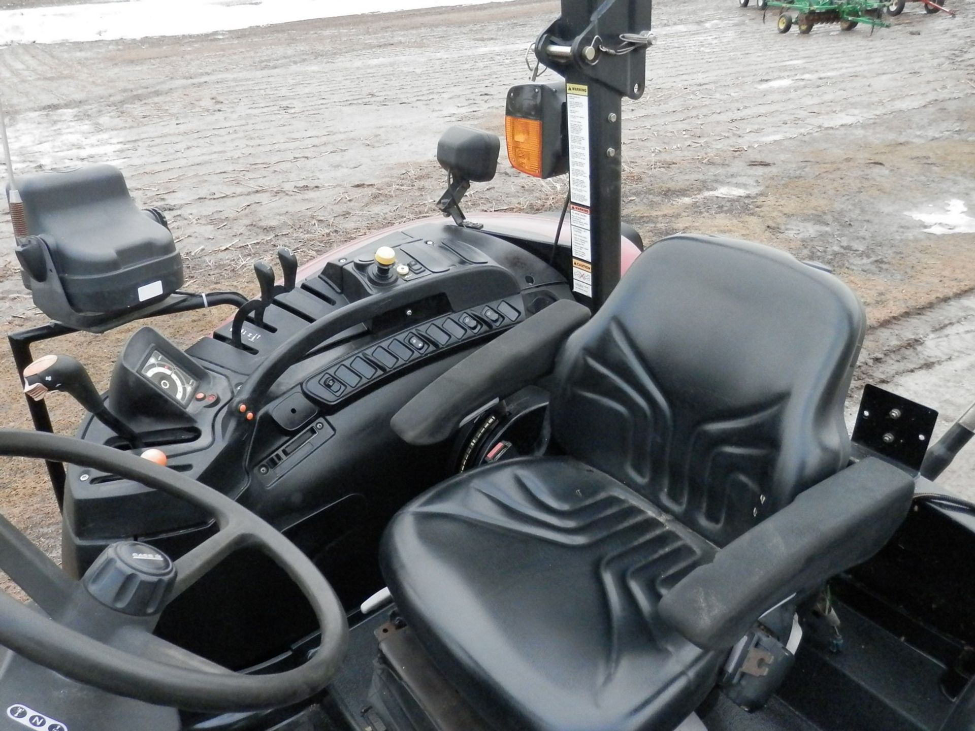 CASE IH 115 MAXXUM TRACTOR - Image 8 of 15