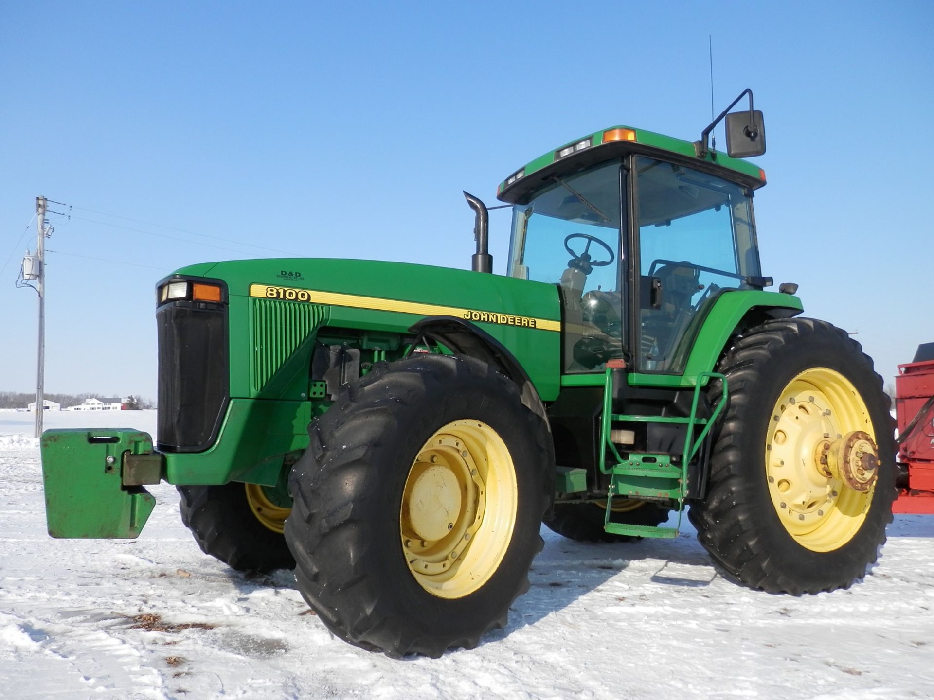 JOHN DEERE 8100 MFWD TRACTOR