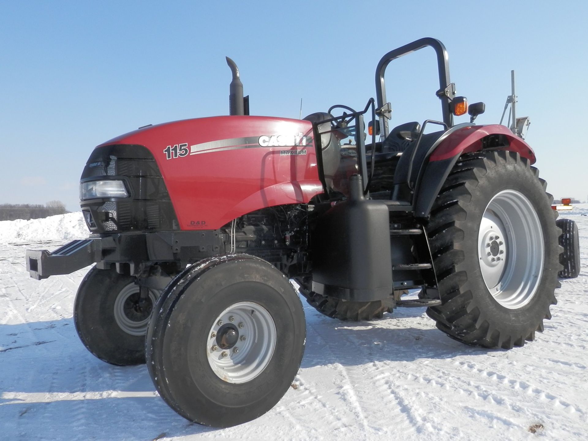 CASE IH 115 MAXXUM TRACTOR