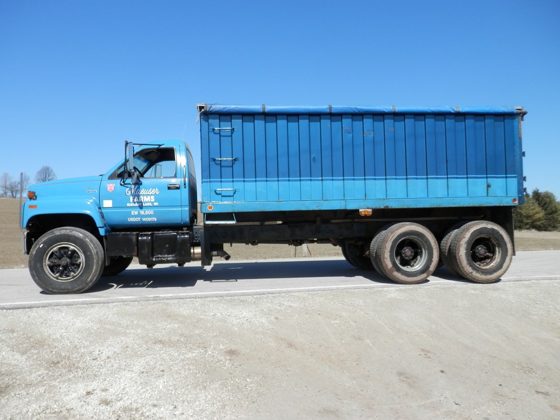 1992 KODIAK GRAIN BODY TRUCK