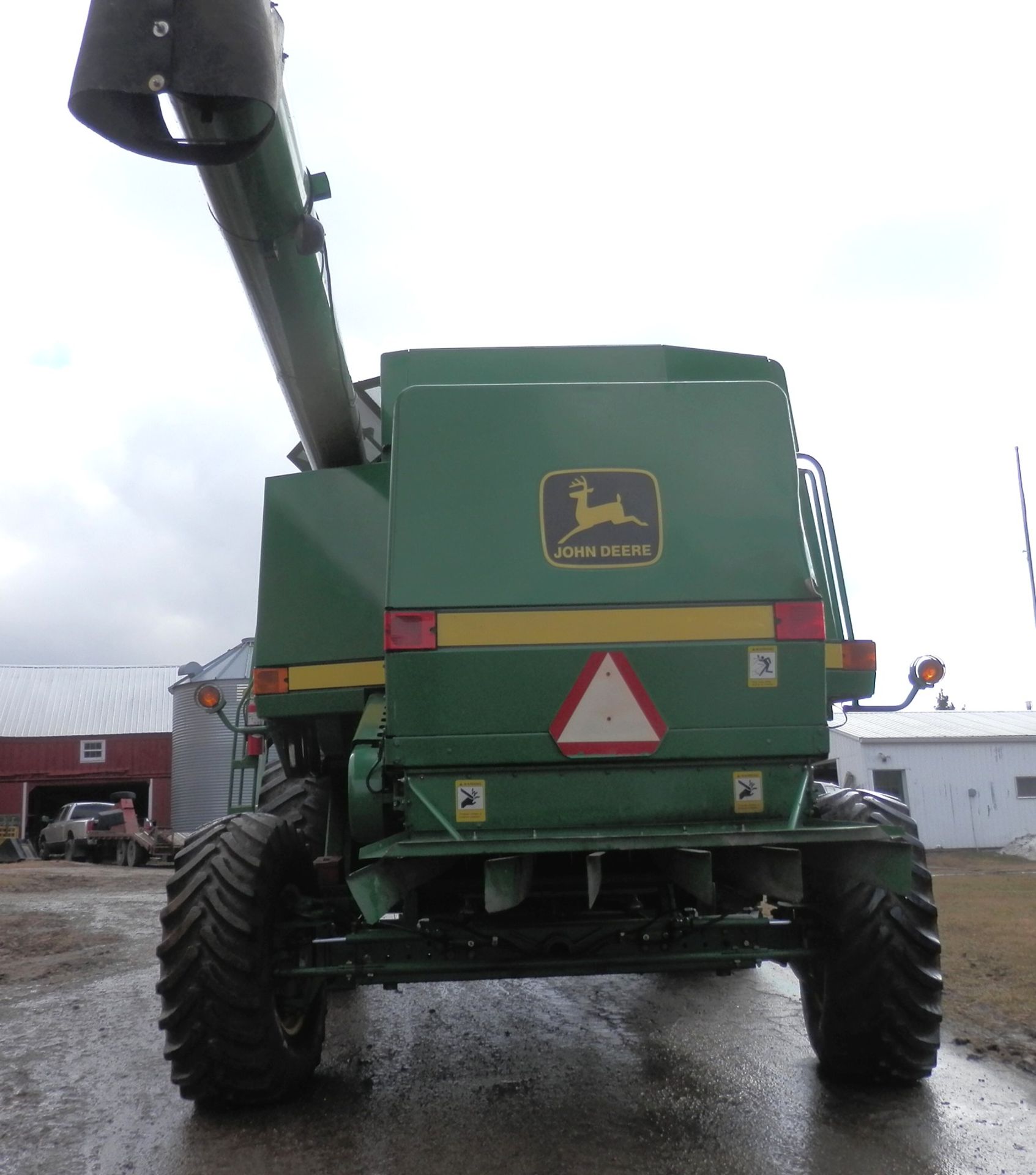 JOHN DEERE 9500 COMBINE - Image 5 of 10