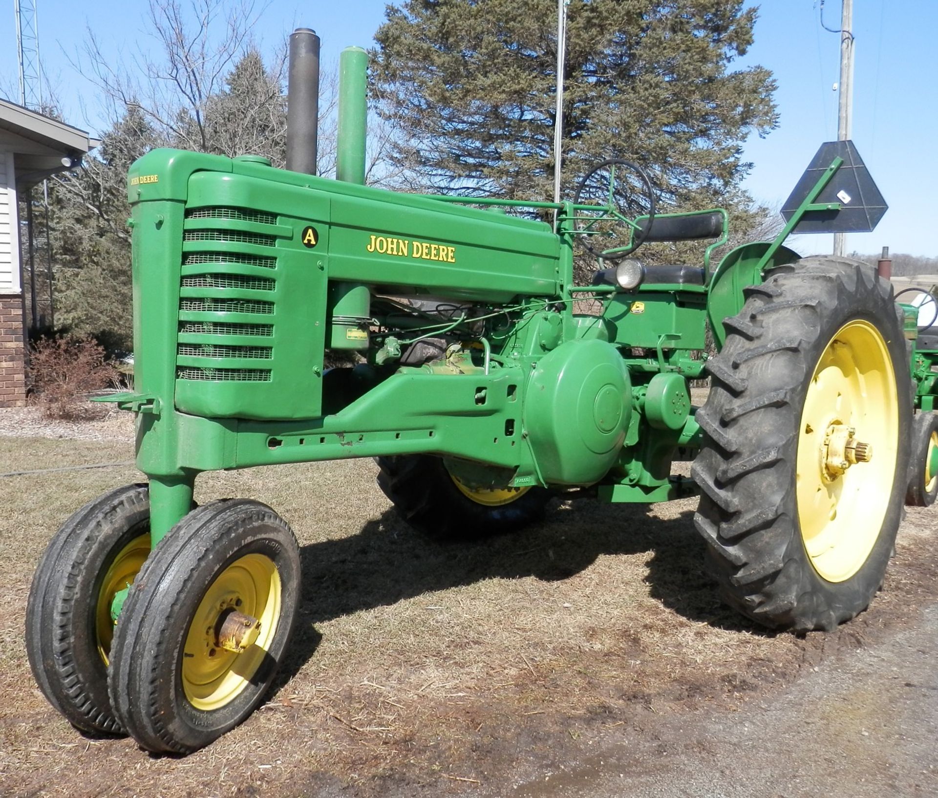 JOHN DEERE A