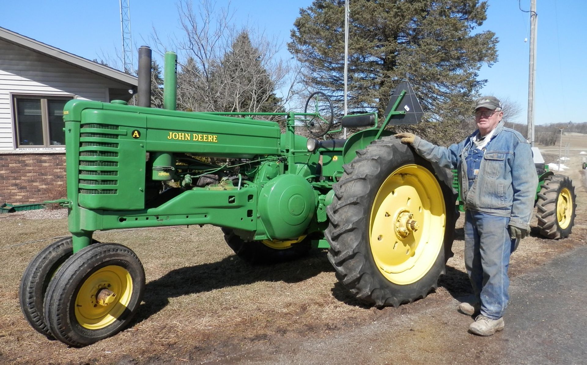 JOHN DEERE A - Image 4 of 4