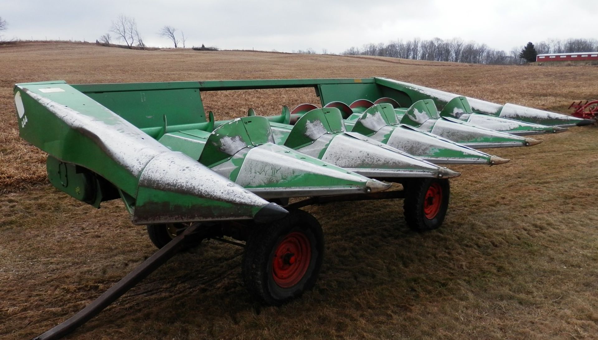 JOHN DEERE 643 6RN CORN HEAD