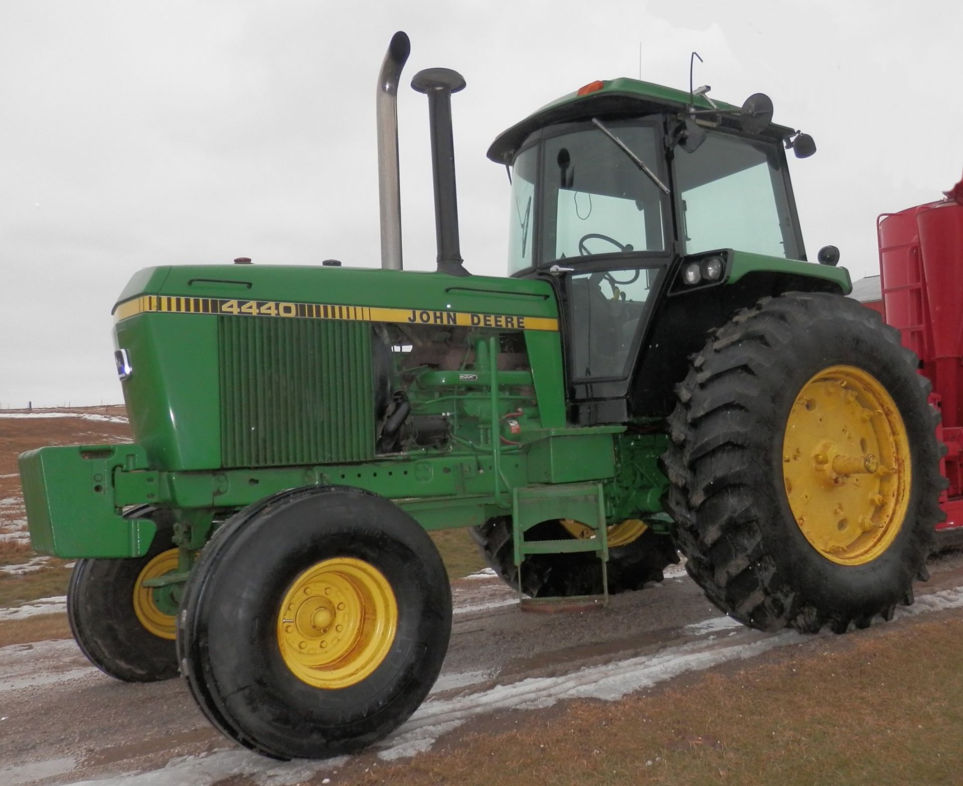 JOHN DEERE 4440