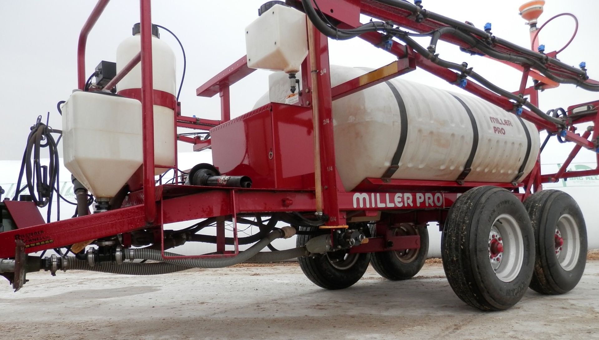 MILLER PRO 500 FIELD SPRAYER - Image 6 of 6