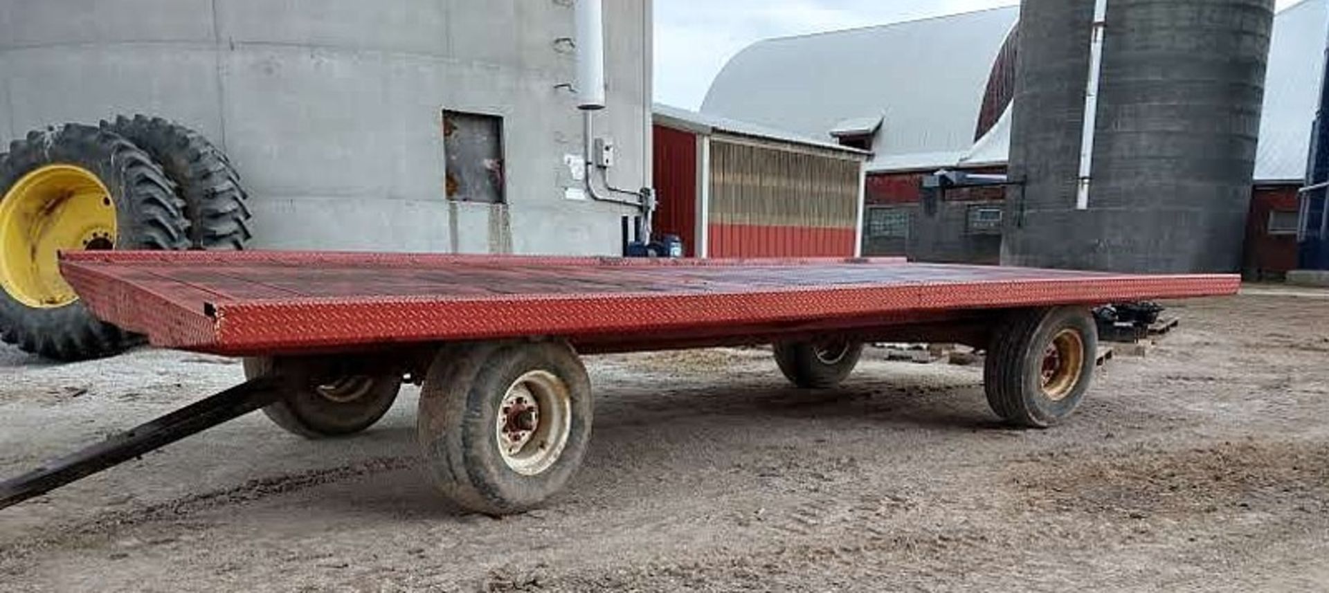 (2) SCHUETTE 9'x20' ALL STEEL FLAT BED WAGONS - Image 4 of 5