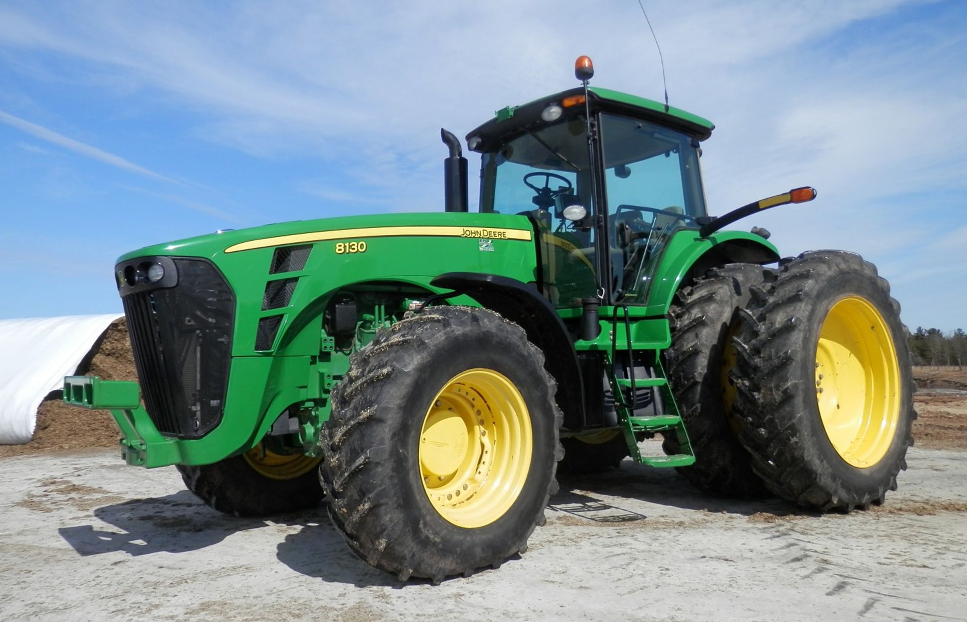 JOHN DEERE 8130 MFWD TRACTOR - Image 2 of 9