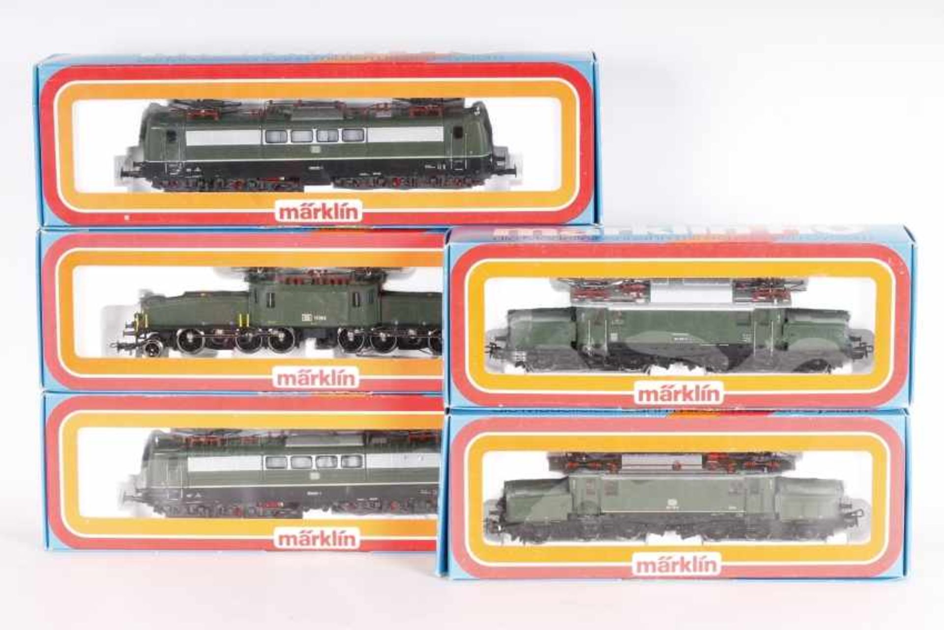 Märklin, fünf ElektroloksMärklin, fünf Elektroloks, 2 x 3322, DB "194 091-5" und "194 112-9",