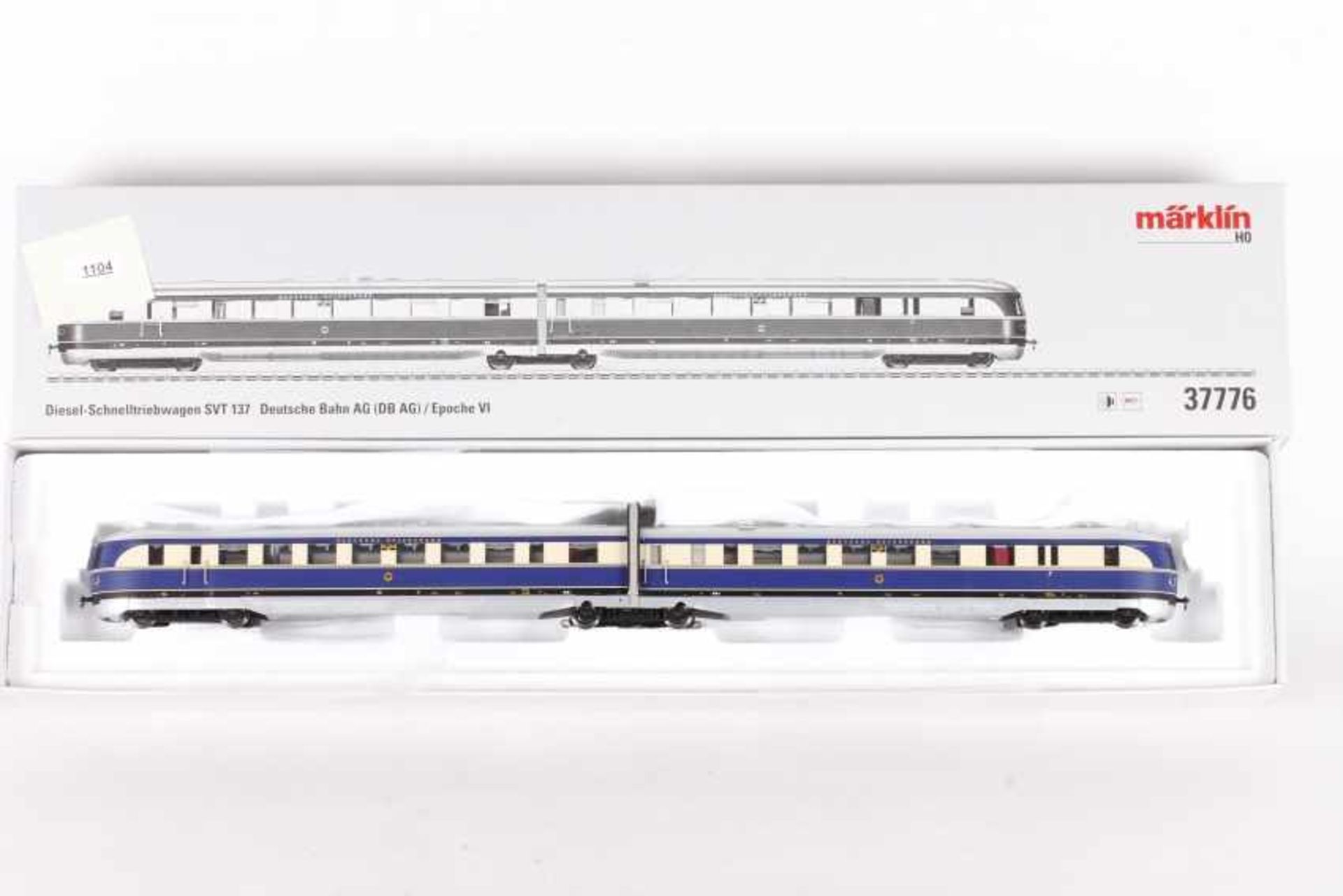 Märklin 37776, zweiteiliger Diesel-Schnelltriebwagen SVT 137 der DRGMärklin 37776, zweiteiliger