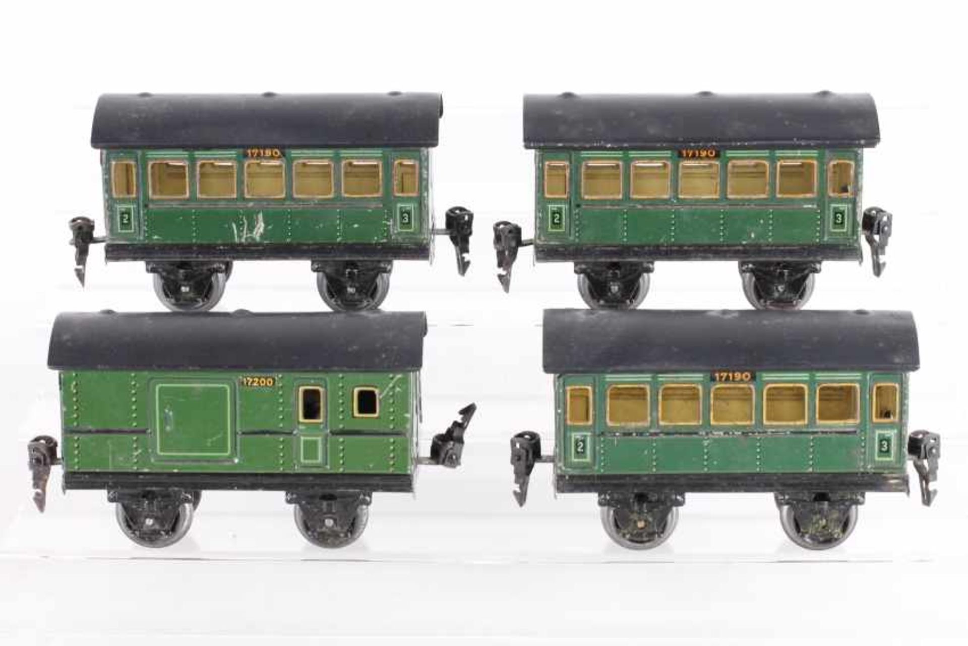 Märklin, 3 x 1719, 1 x 1720, vier PersonenzugwagenMärklin, 3 x 1719, 1 x 1720, vier