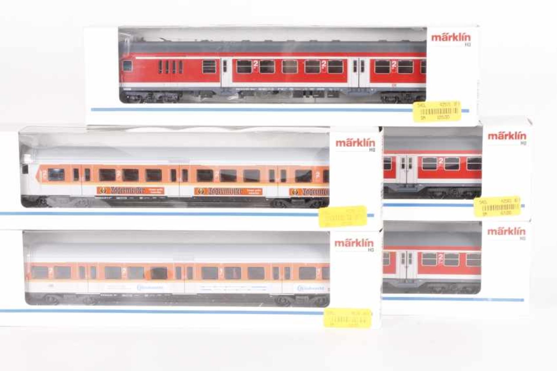 Märklin, fünf NahverkehrswagenMärklin, fünf Nahverkehrswagen, 4104, 4106, 42551, 42561, 42571,