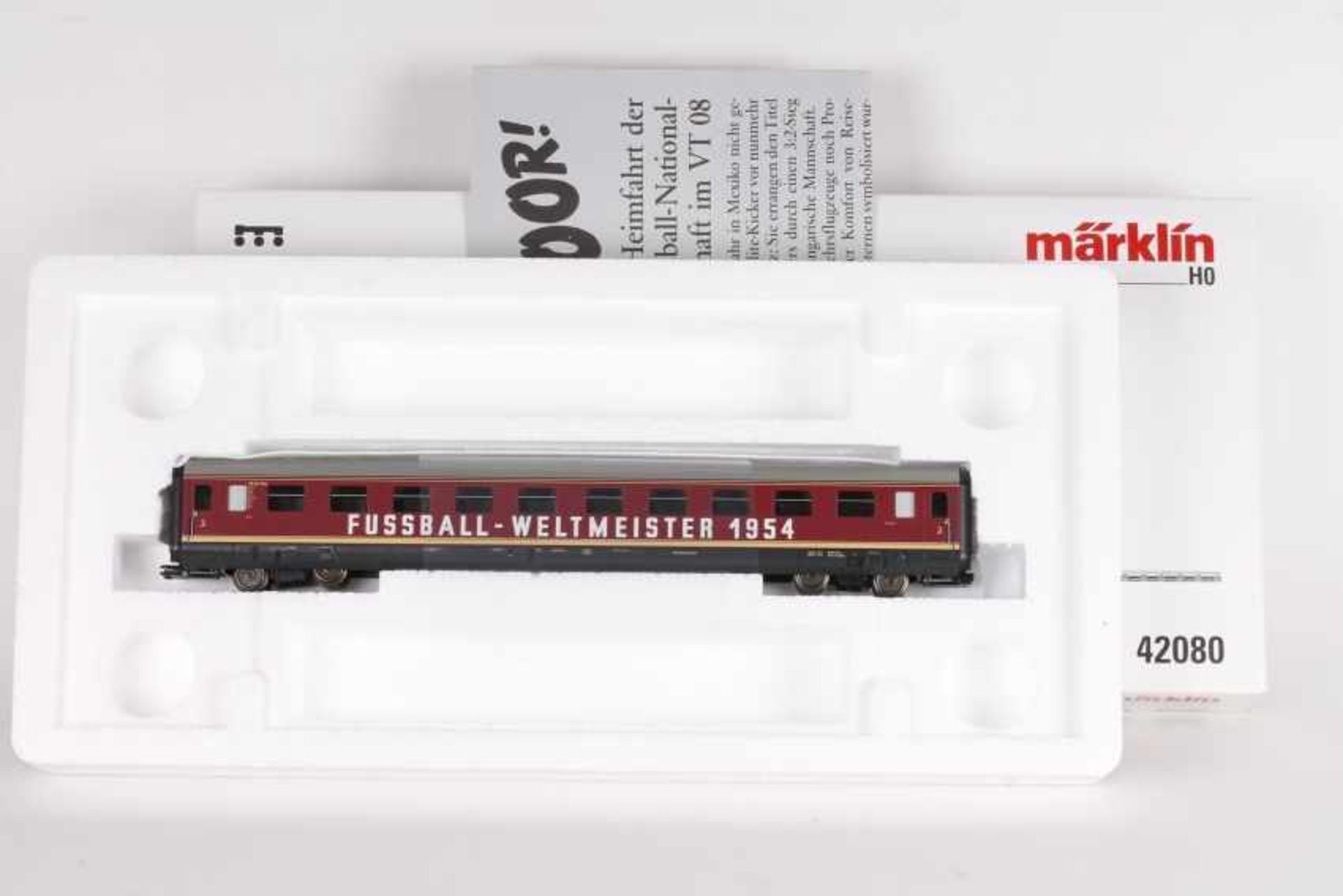 Märklin 42080, Zwischenwagen zum VT 08.5Märklin 42080, Zwischenwagen zum VT 08.5, Aufschrift "