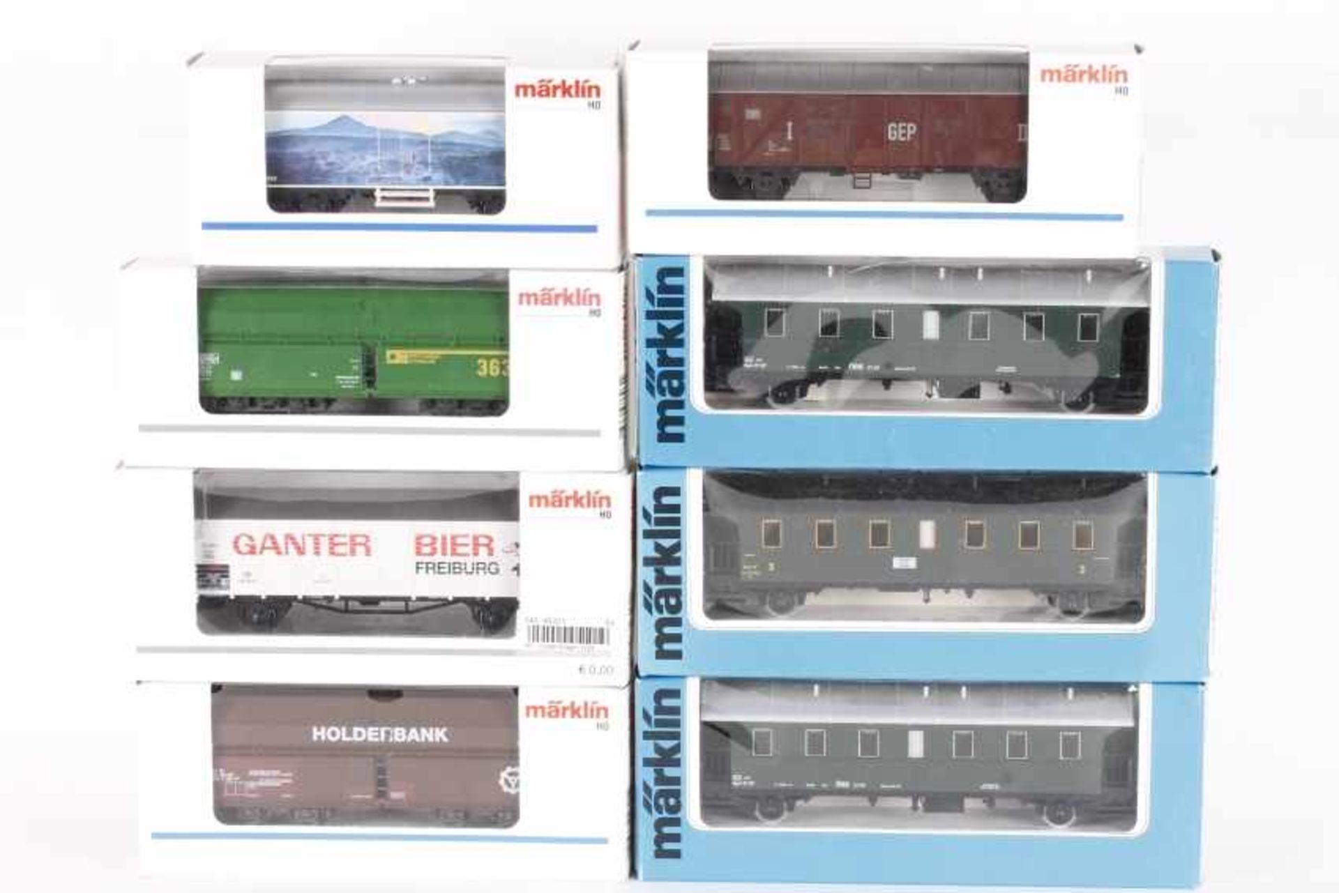 Märklin, fünf Güterwagen, drei PersonenwagenMärklin, fünf Güterwagen, drei Personenwagen,