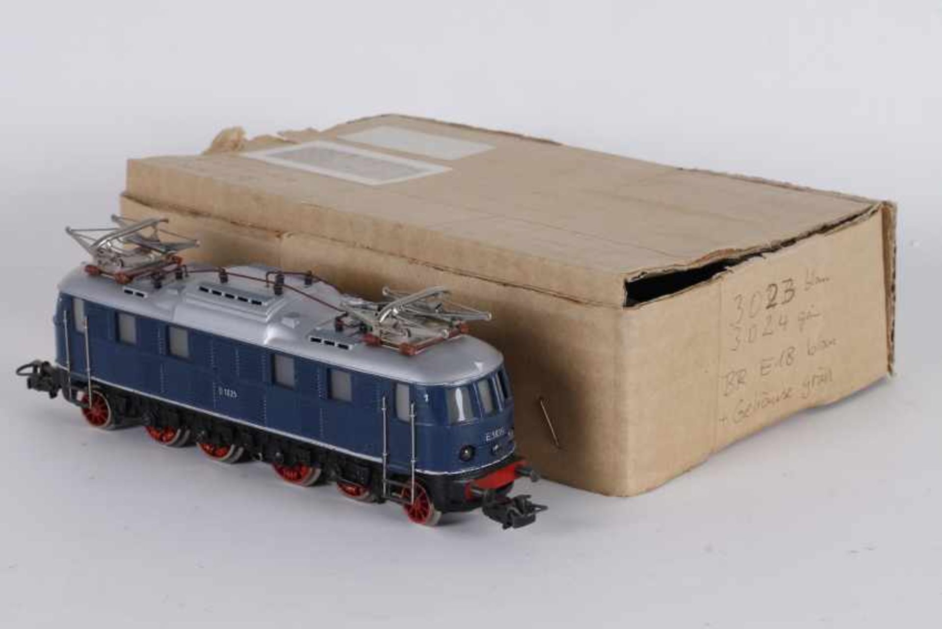 Märklin 3923, fertig montierter Teilesatz Elektrolok "E 18 35"Märklin 3923, fertig montierter