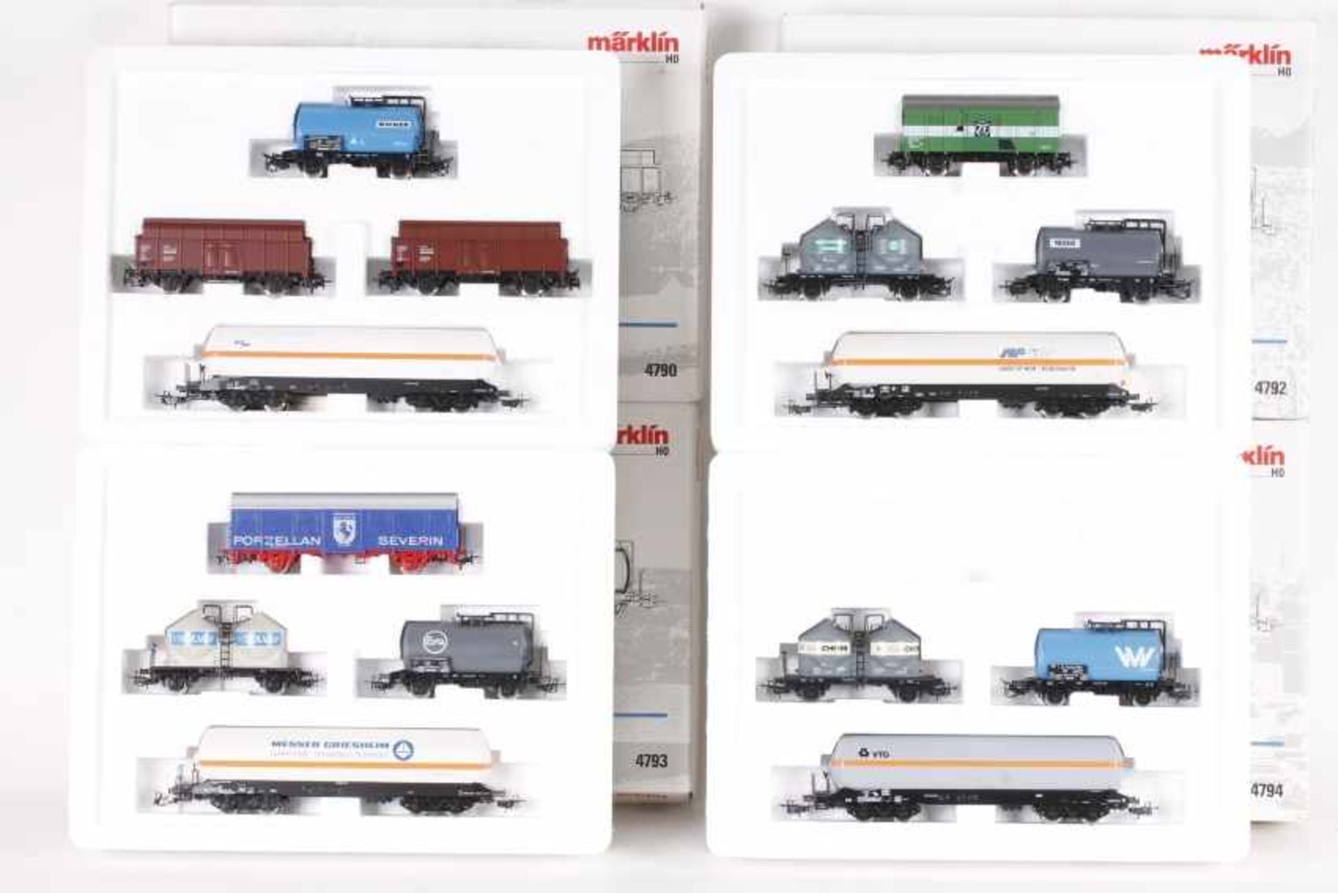 Märklin, 16 Güterwagen in vier Regional-Wagen-SetsMärklin, 16 Güterwagen in vier Regional-Wagen-