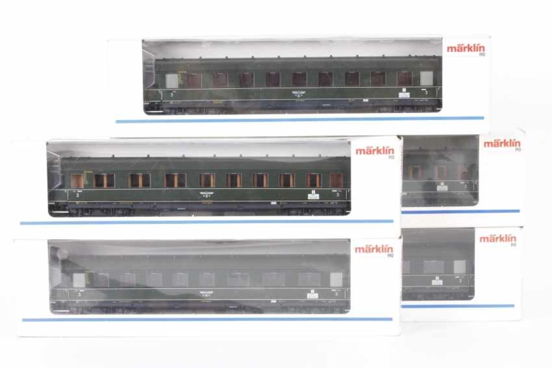 Märklin, fünf Schnellzug-Schürzenwagen der DRGMärklin, fünf Schnellzug-Schürzenwagen der DRG, 2 x