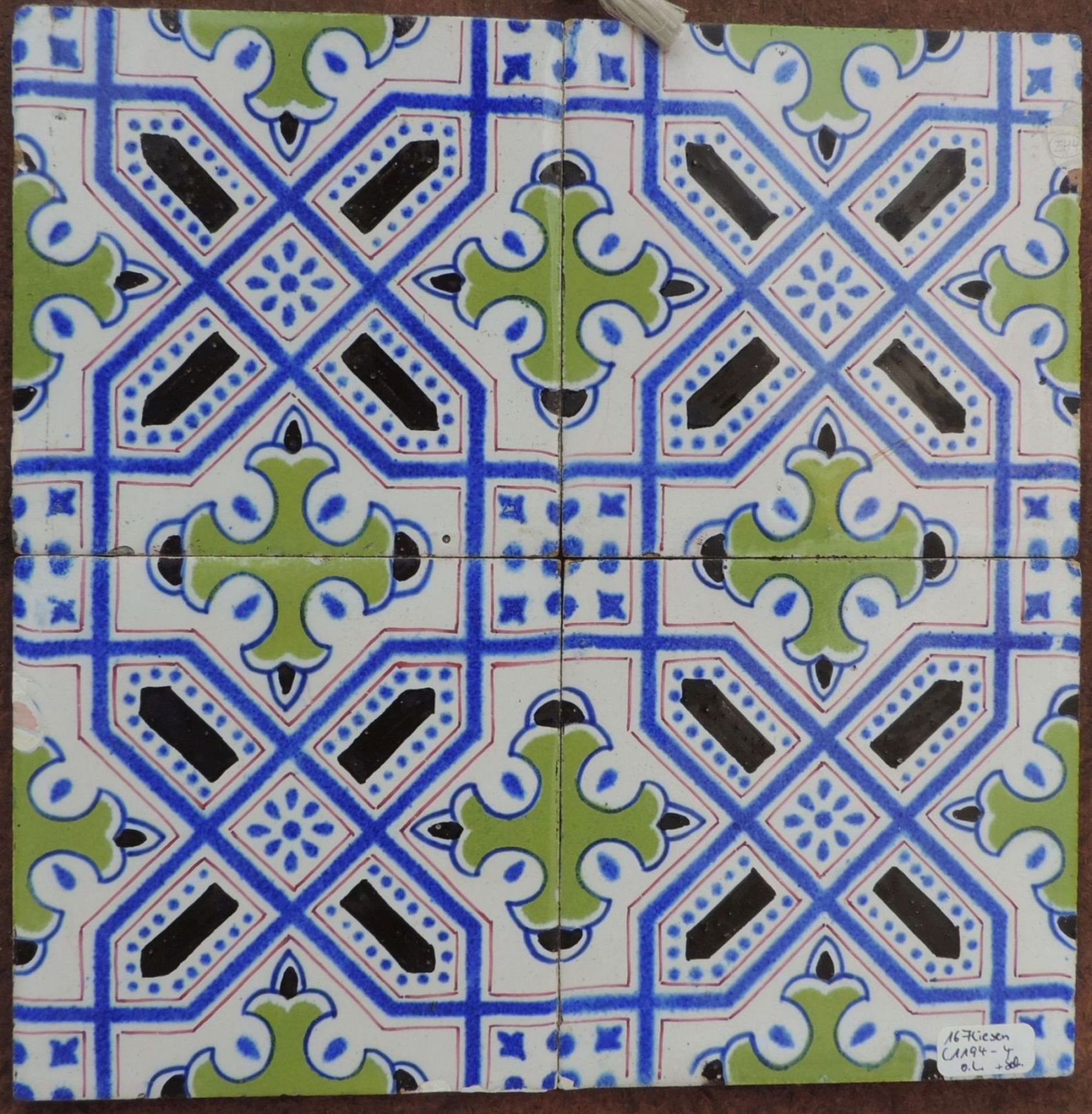 FLIESEN, Konvolut von 16, Friesland, 1.H.19.Jh, polychrom, glasiert, achssymetrische teils - Image 3 of 5
