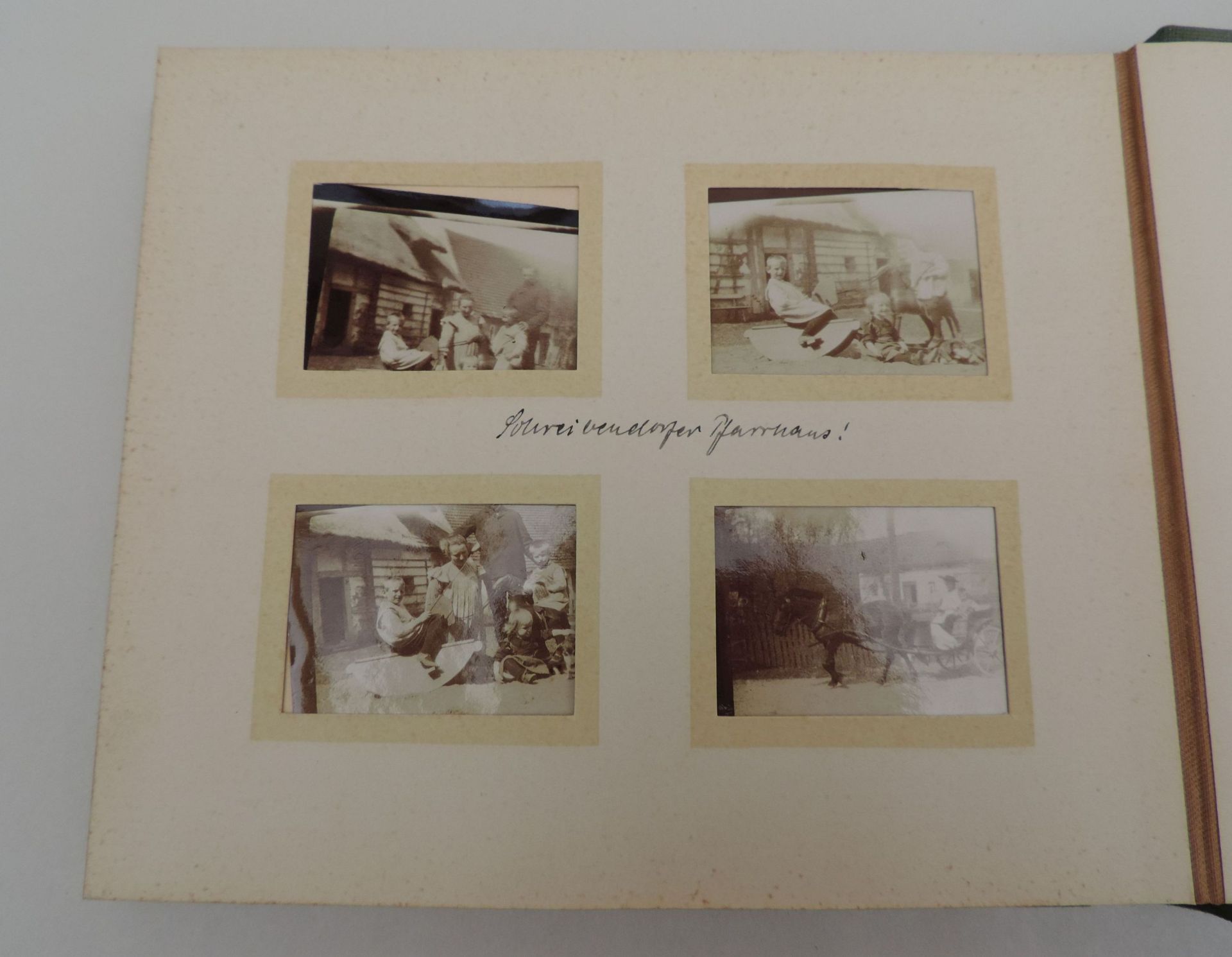 PHOTOALBUM, Umkreis Schloss Haltauf/Schlesien und Kunern, kurz nach 1900,grüner Leineneinband, - Bild 4 aus 5