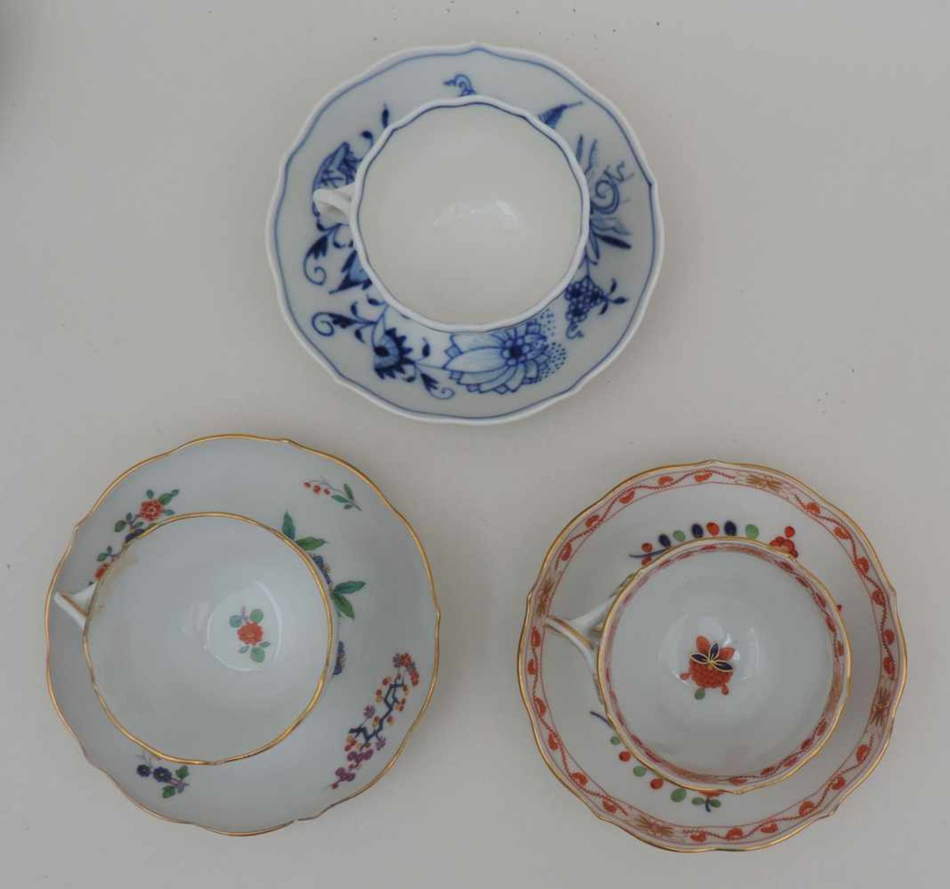 MOCCATASSEN M UNTEREN, Sammlung von 9, Kgl u Staatl Porzellanmanuf Meissen, davon 5 1860-1924, 2 - Bild 2 aus 4